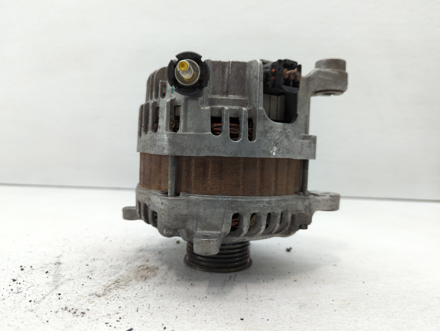 2016-2020 Infiniti Q50 Alternator Replacement Generator Charging Assembly Engine OEM P/N:23100 4HK6A Fits OEM Used Auto Part