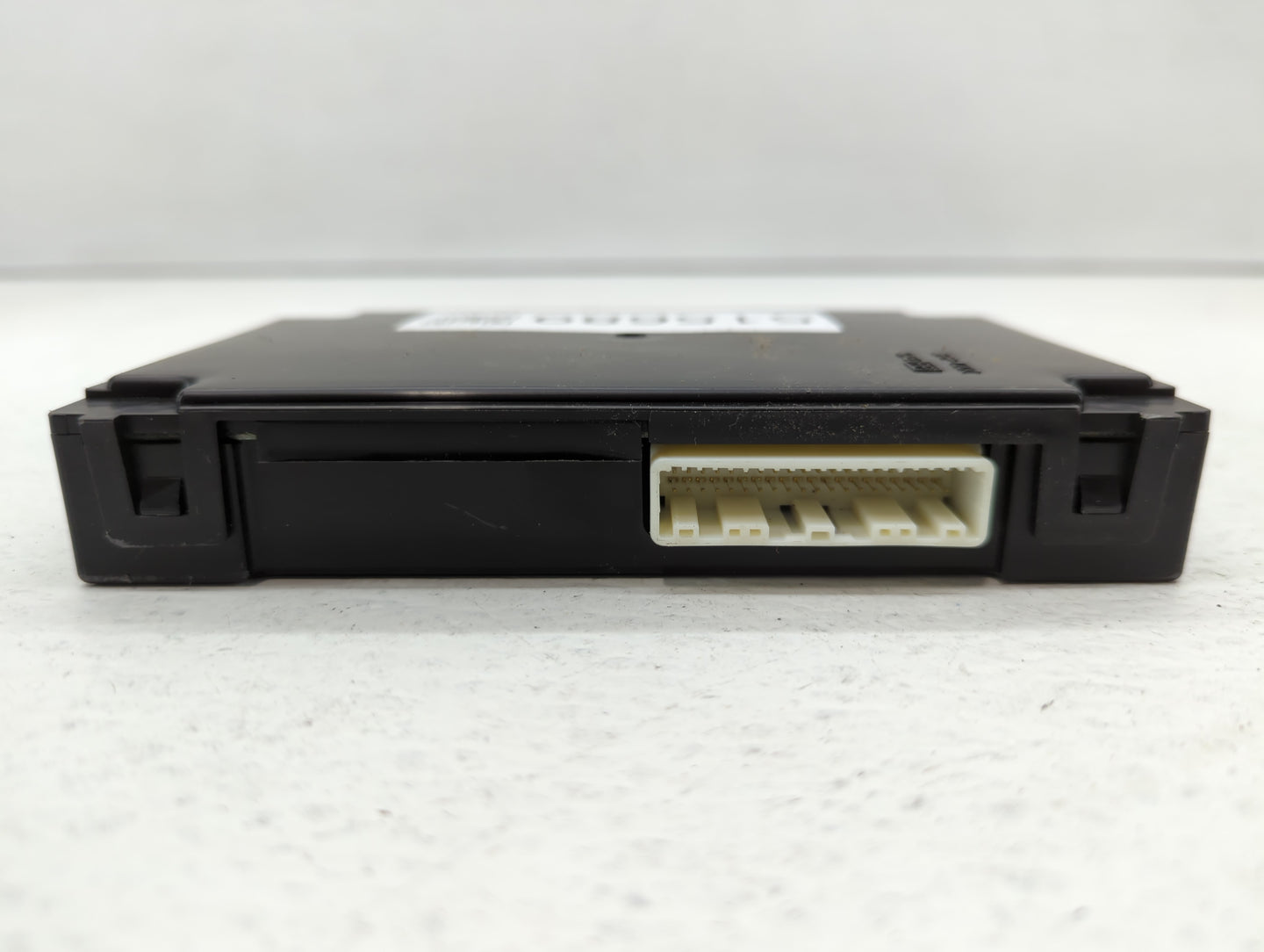 2019-2019 Infiniti Q50 Chassis Control Module Ccm Bcm Body Control - Oemusedautoparts1.com