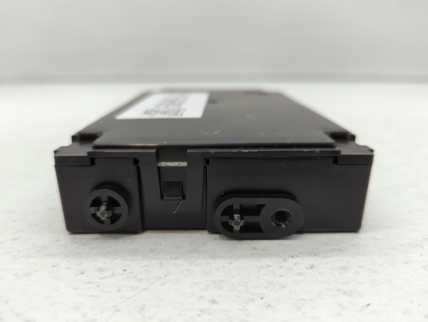 2019-2019 Infiniti Q50 Chassis Control Module Ccm Bcm Body Control - Oemusedautoparts1.com