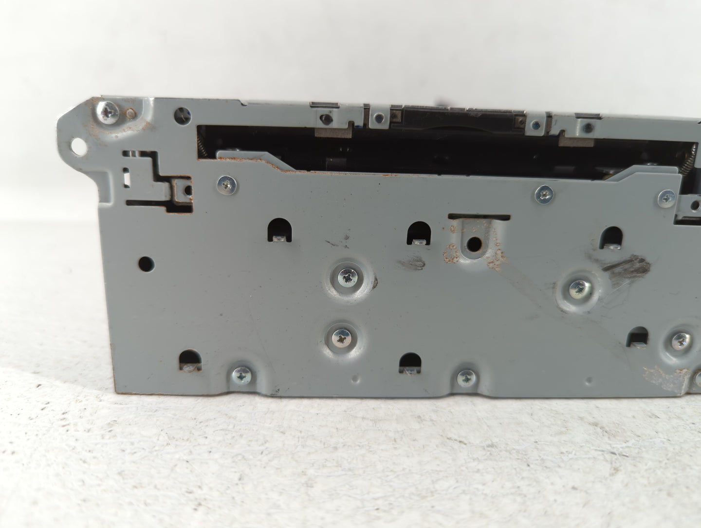 2019-2019 Infiniti Q50 Am Fm Cd Player Radio Receiver - Oemusedautoparts1.com
