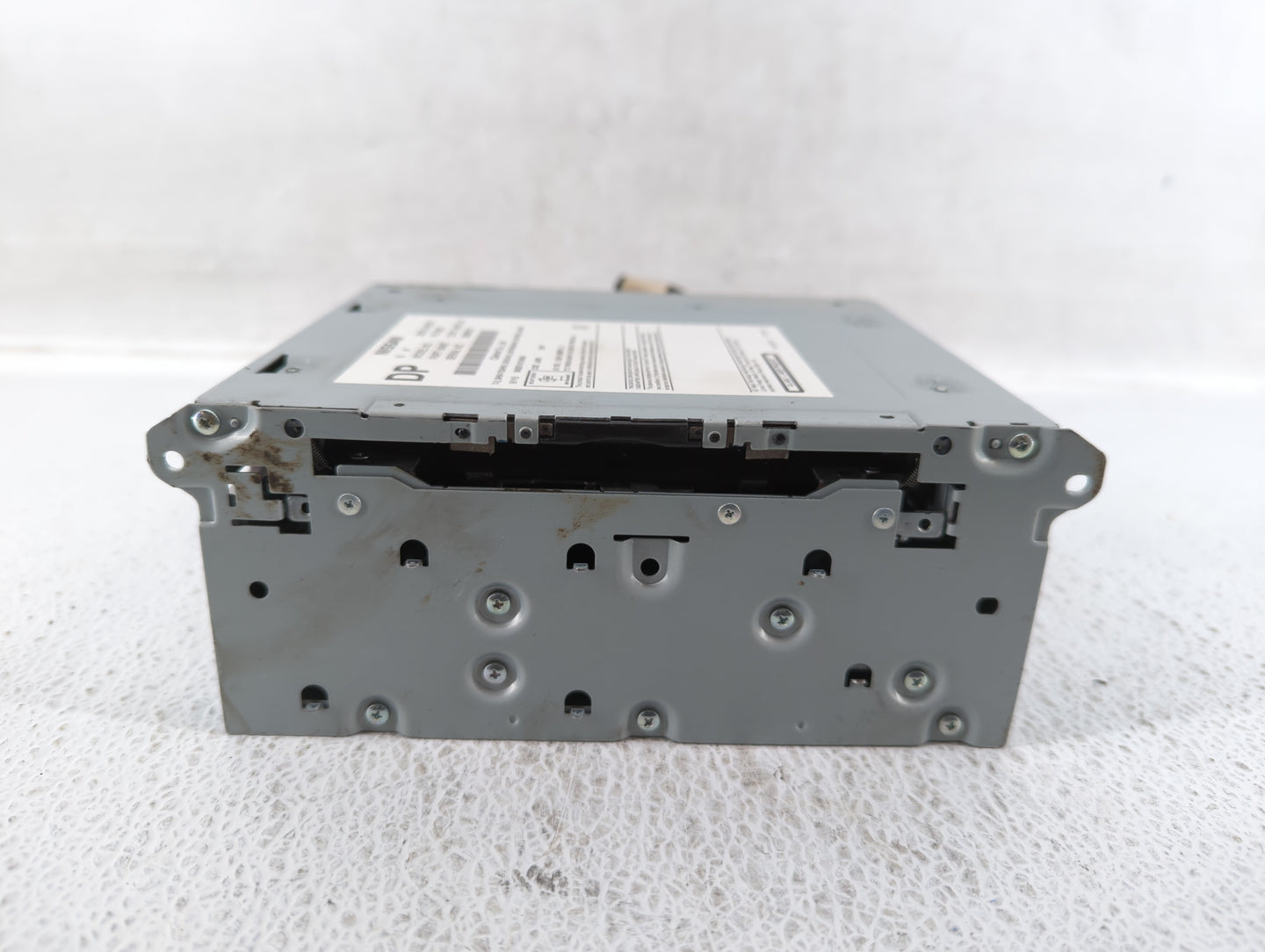 2015-2019 Infiniti Q50 Am Fm Cd Player Radio Receiver - Oemusedautoparts1.com