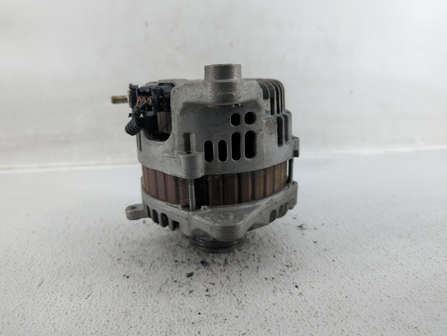 2016-2020 Infiniti Q50 Alternator Replacement Generator Charging Assembly Engine OEM P/N:23100 4HK6A Fits OEM Used Auto Part