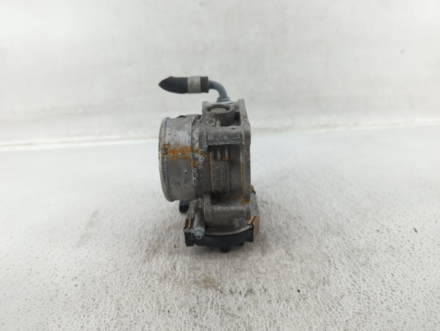 2016-2020 Infiniti Q50 Throttle Body P/N:RME60-52 Fits Fits 2016 2017 2018 2019 2020 OEM Used Auto Parts - Oemusedautoparts1