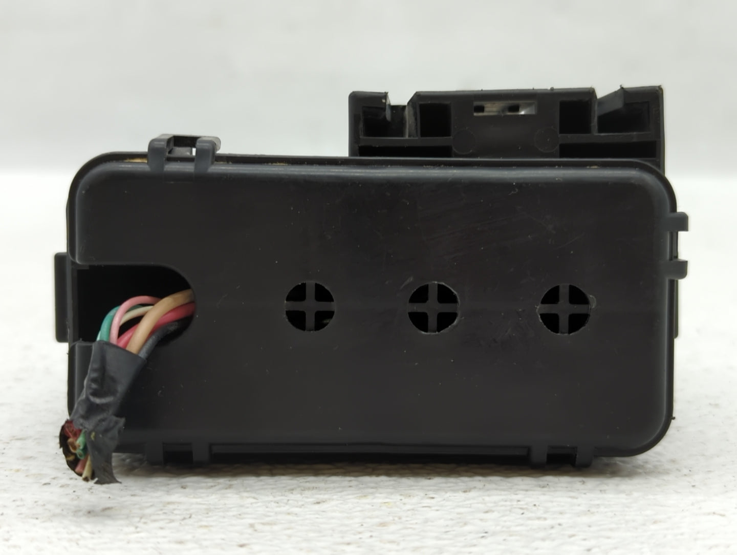 2019-2019 Infiniti Q50 Chassis Control Module Ccm Bcm Body Control - Oemusedautoparts1.com