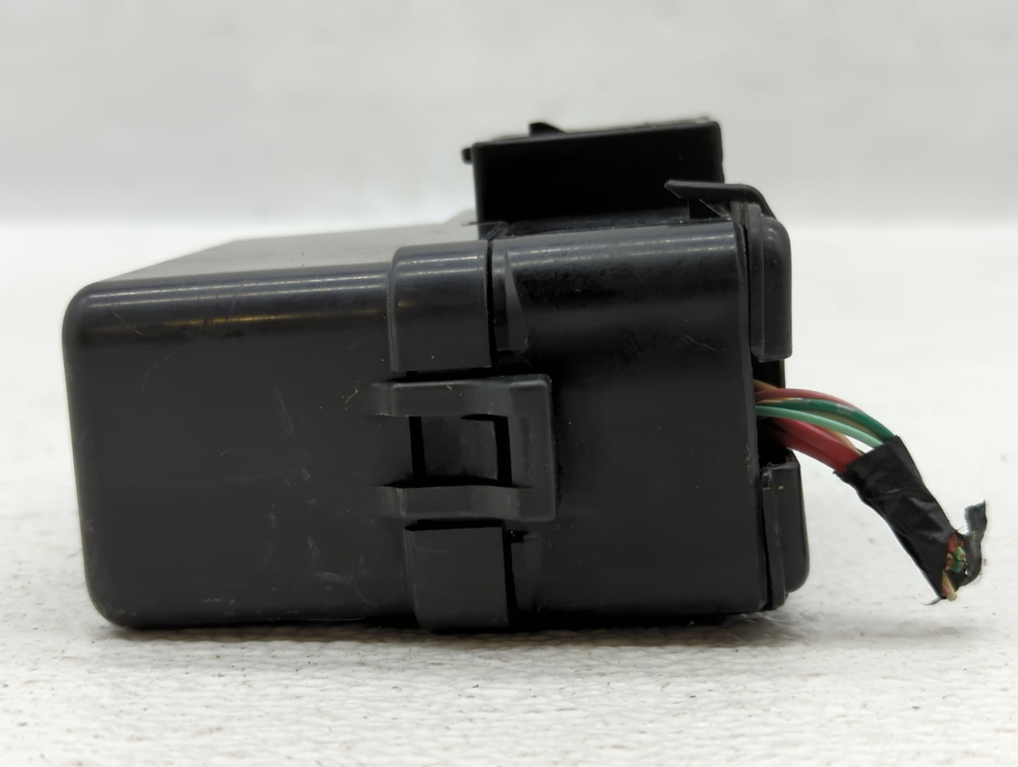 2019-2019 Infiniti Q50 Chassis Control Module Ccm Bcm Body Control - Oemusedautoparts1.com