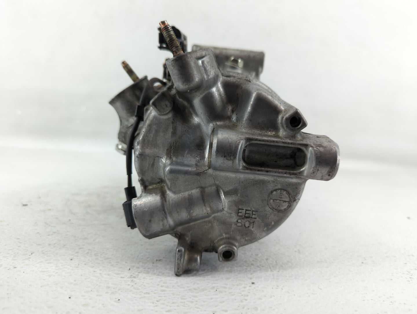2016-2020 Infiniti Q50 Air Conditioning A/c Ac Compressor Oem - Oemusedautoparts1.com