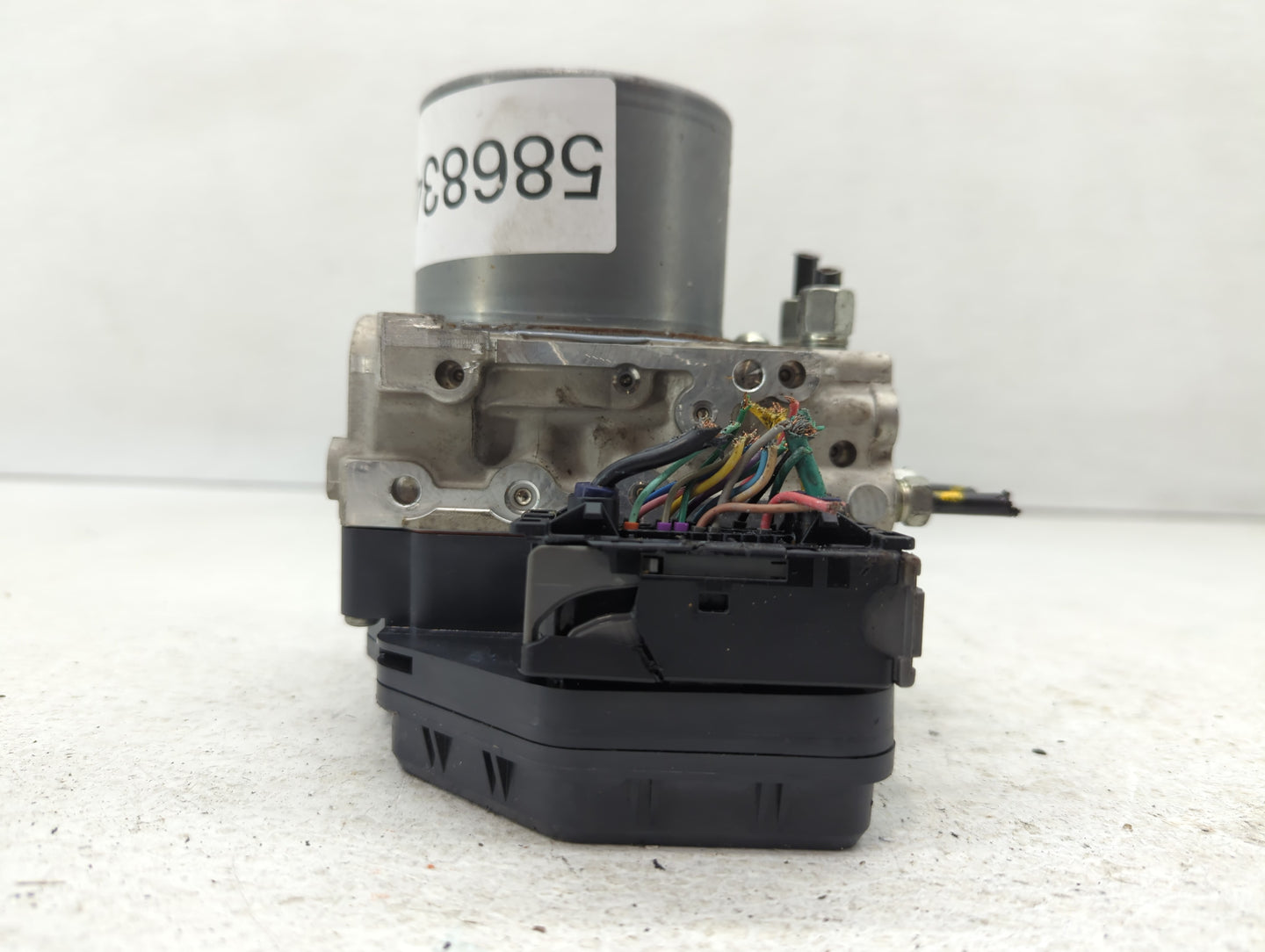 2018-2019 Infiniti Q50 ABS Pump Control Module Replacement P/N:133230-7052 47660-4GU1A Fits Fits 2018 2019 OEM Used Auto Par