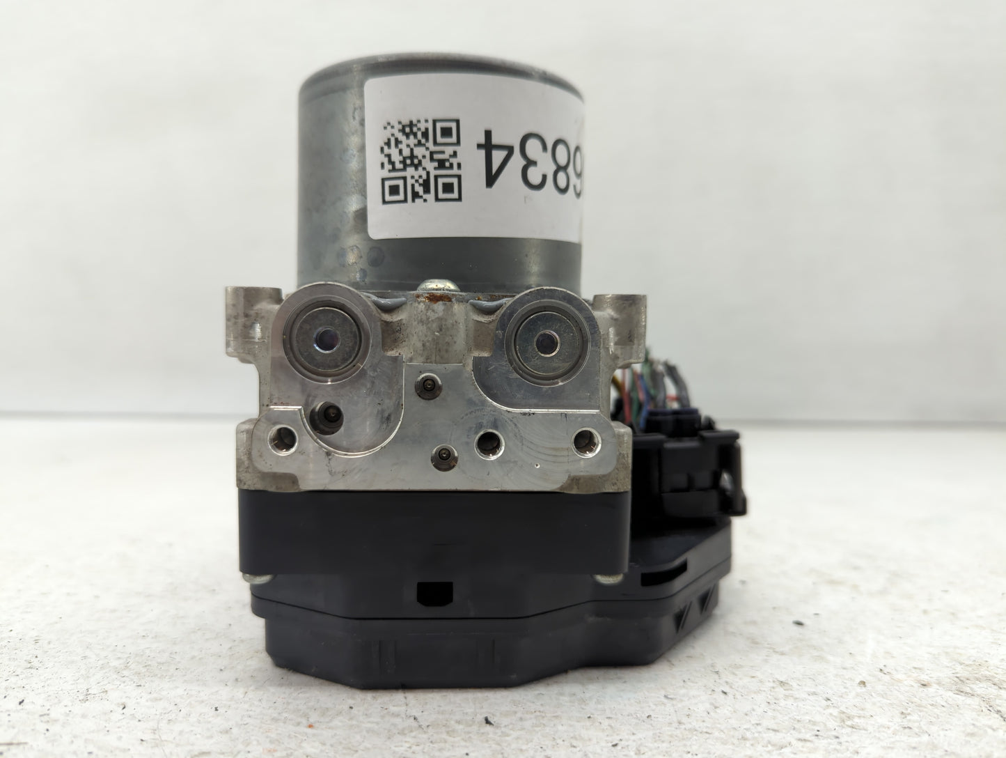 2018-2019 Infiniti Q50 ABS Pump Control Module Replacement P/N:133230-7052 47660-4GU1A Fits Fits 2018 2019 OEM Used Auto Par
