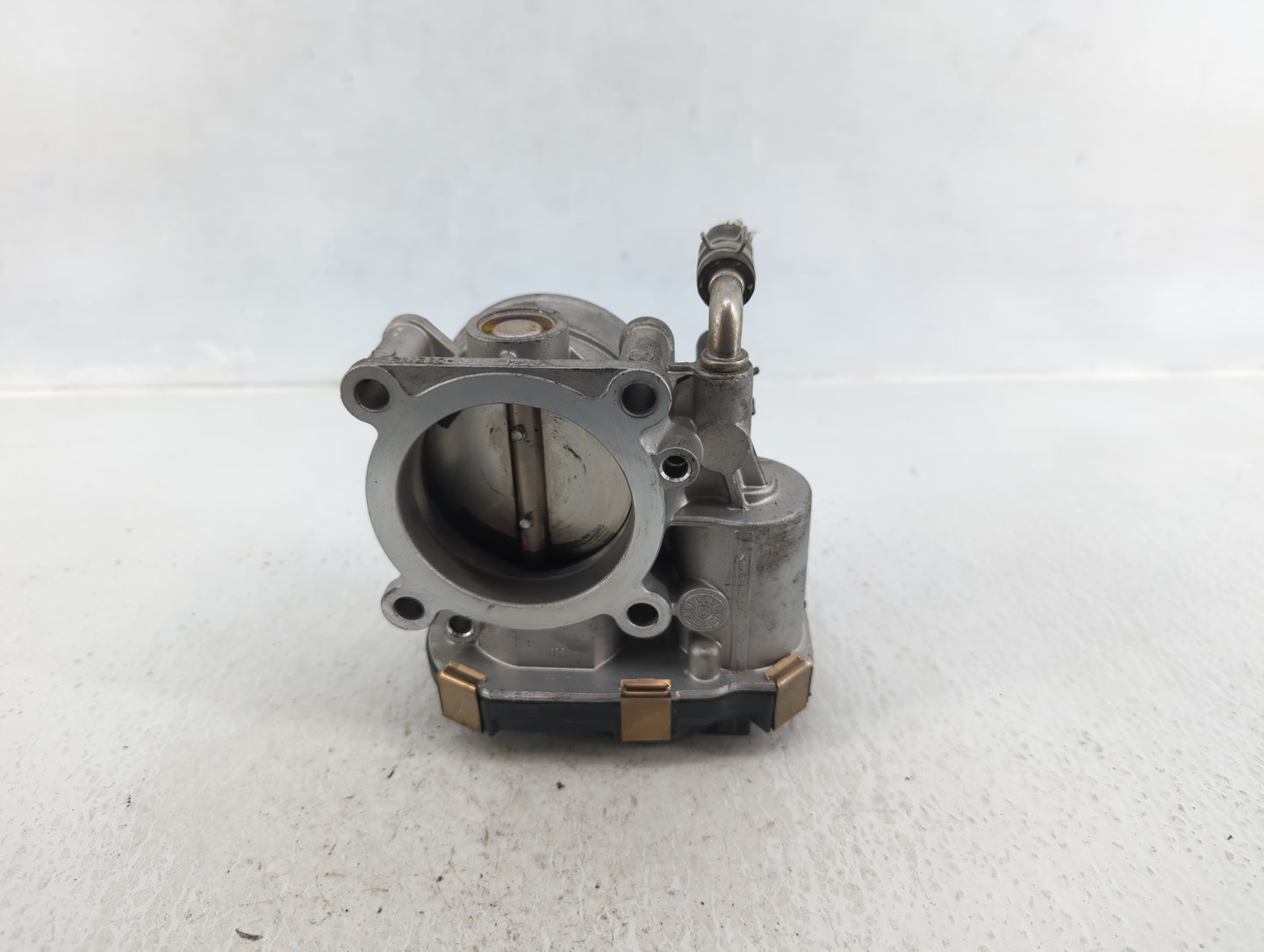 2016-2020 Infiniti Q50 Throttle Body P/N:RME60-52 Fits Fits 2016 2017 2018 2019 2020 OEM Used Auto Parts - Oemusedautoparts1