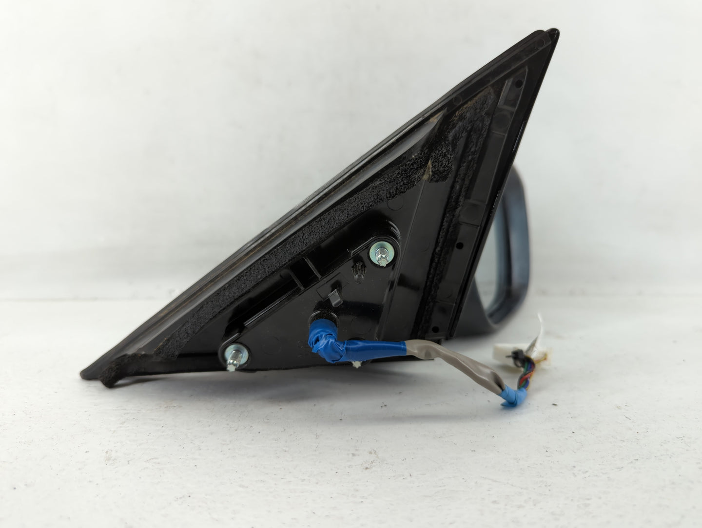 2016-2019 Infiniti Q50 Driver Left Side View Manual Door Mirror Black - Oemusedautoparts1.com