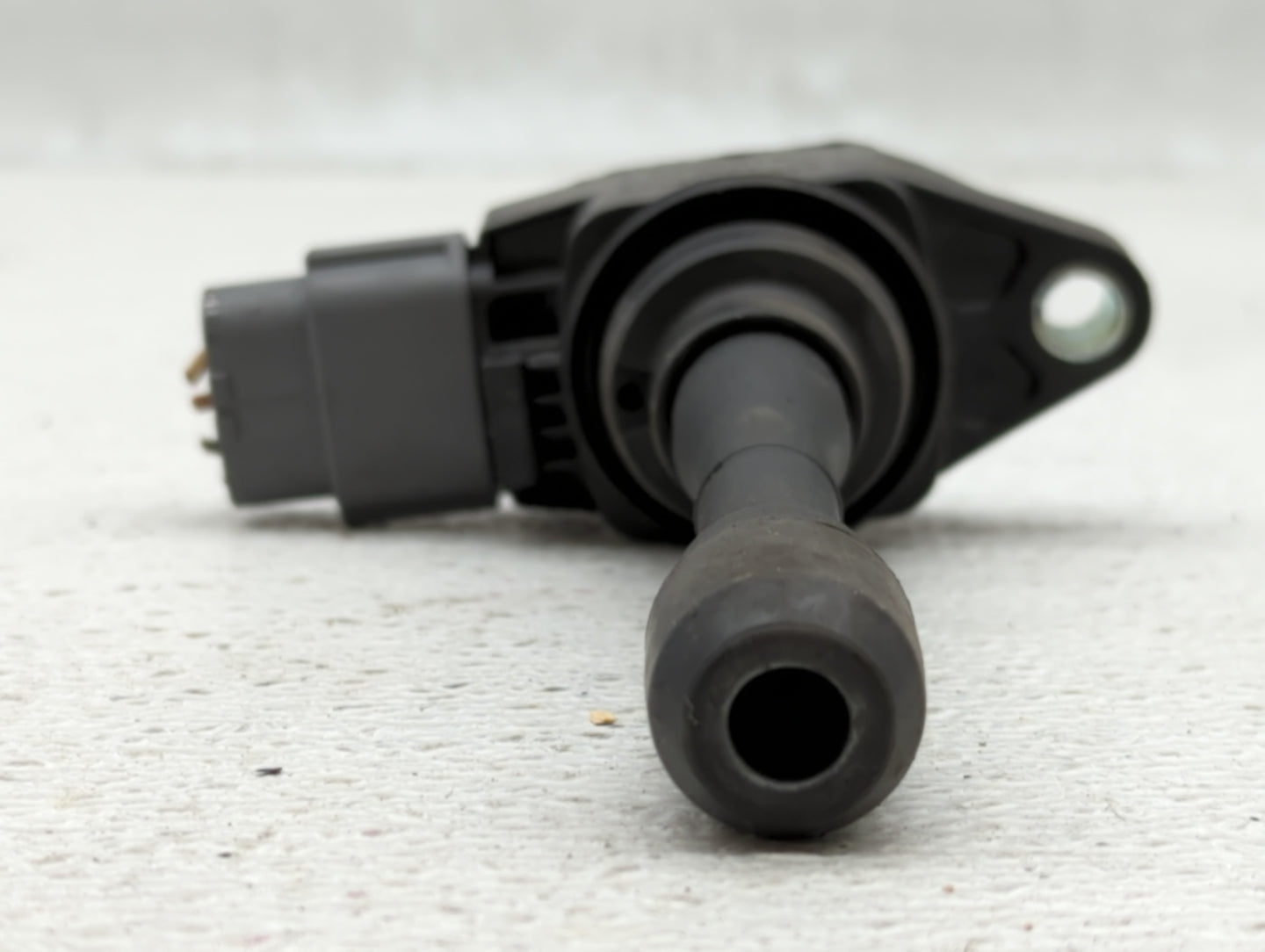 2016-2020 Infiniti Q50 Ignition Coil Igniter Pack - Oemusedautoparts1.com