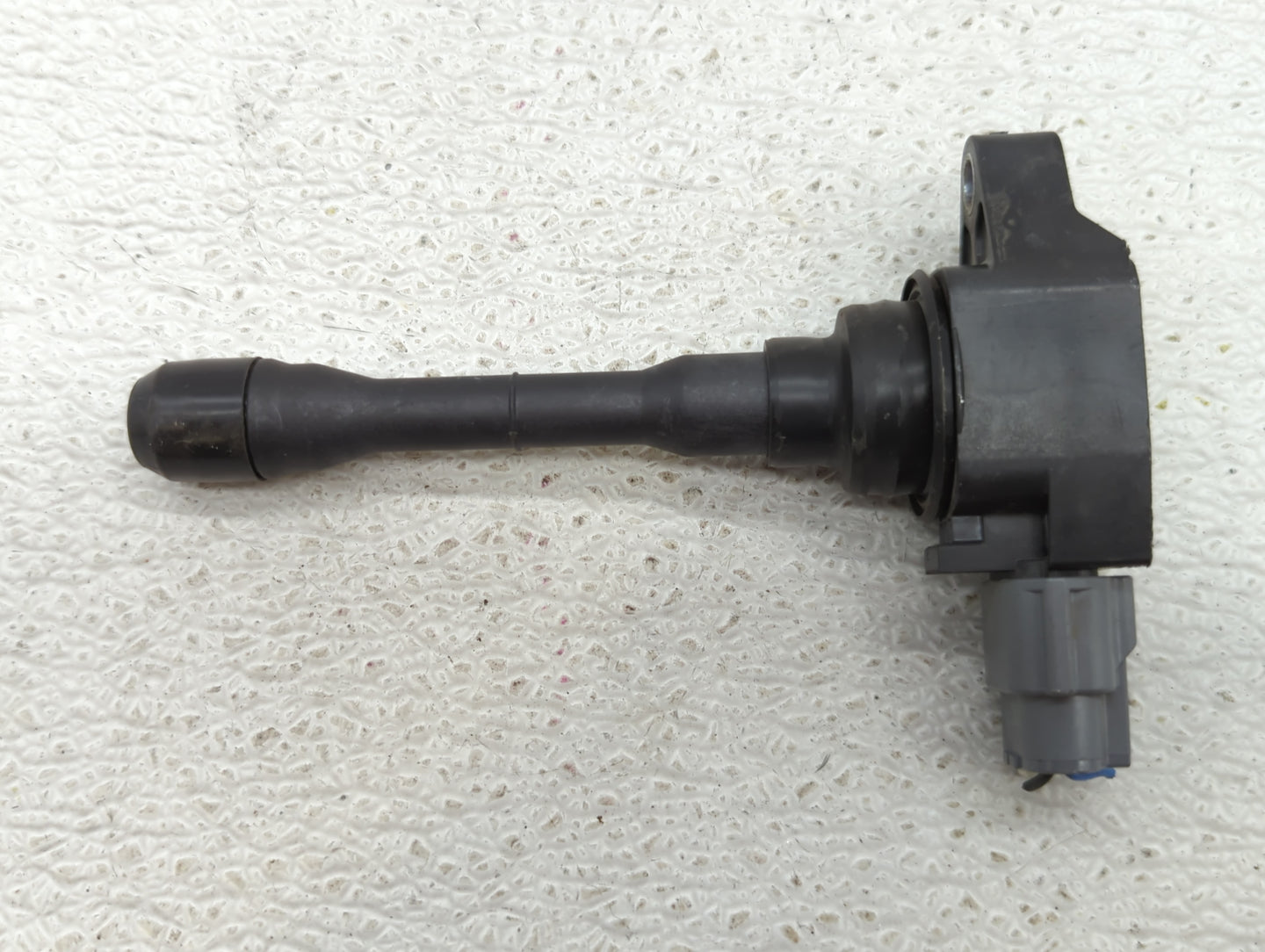 2016-2020 Infiniti Q50 Ignition Coil Igniter Pack - Oemusedautoparts1.com