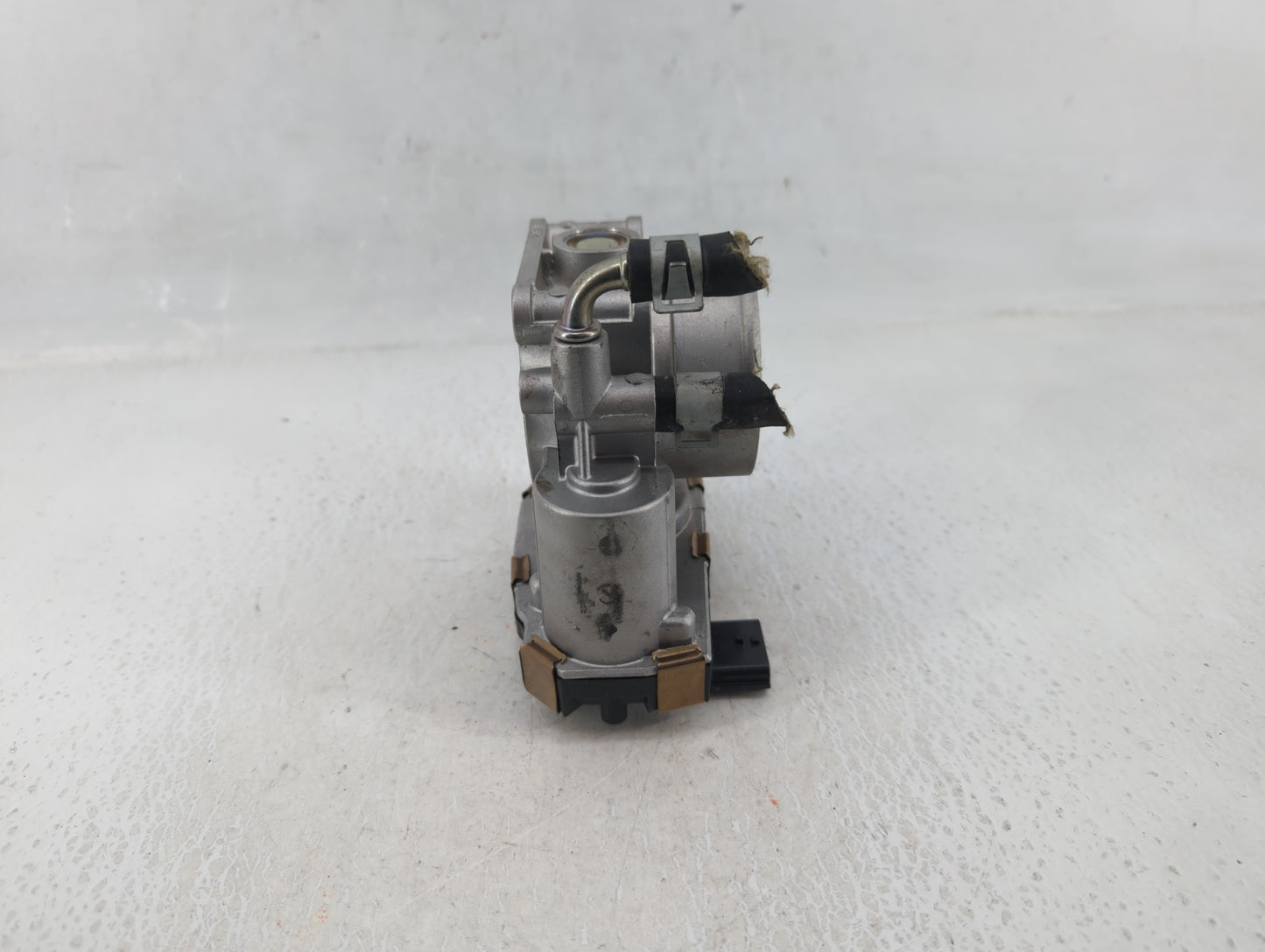 2016-2020 Infiniti Q50 Throttle Body P/N:RME60-52 Fits Fits 2016 2017 2018 2019 2020 OEM Used Auto Parts - Oemusedautoparts1