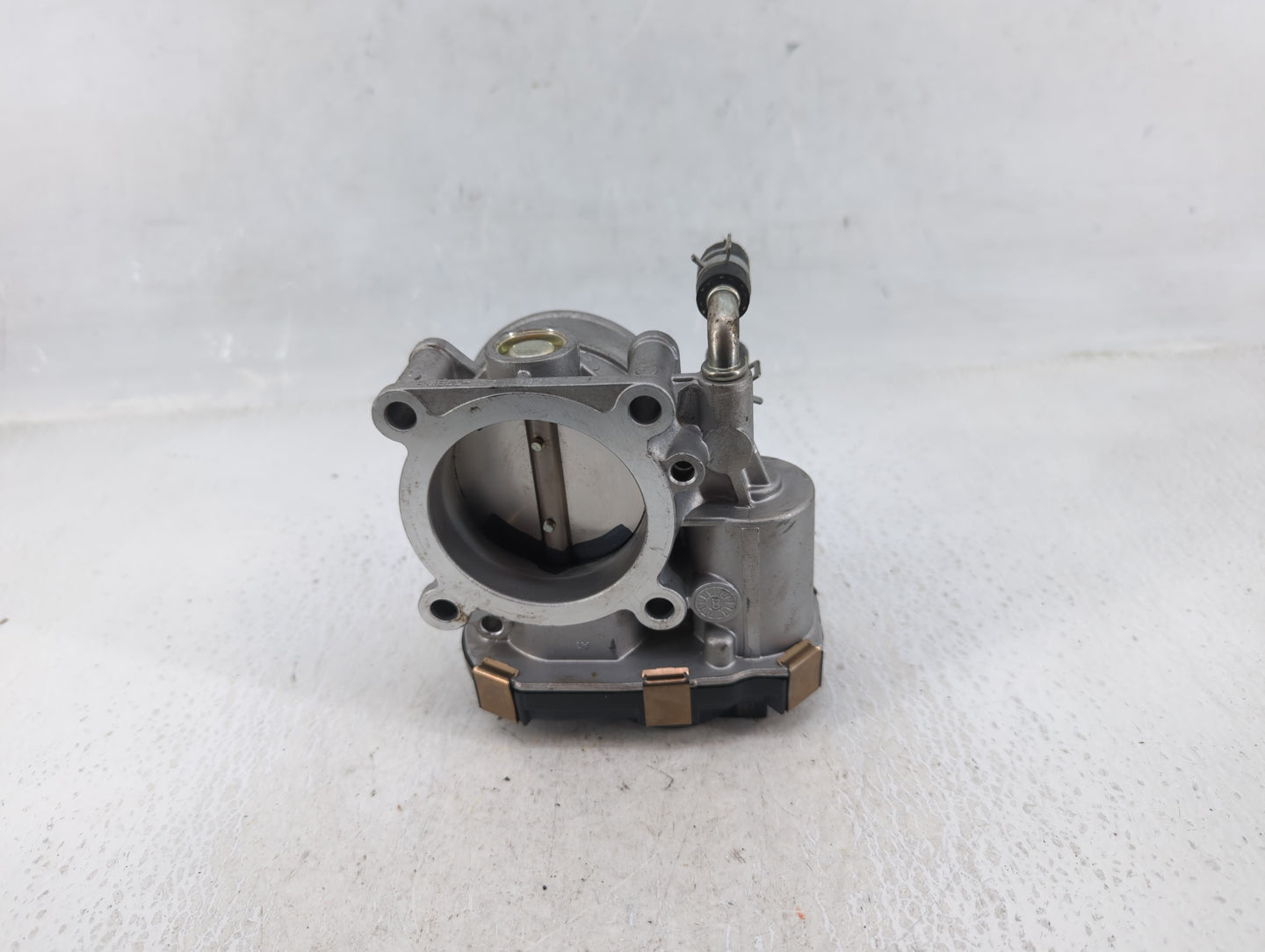2016-2020 Infiniti Q50 Throttle Body P/N:RME60-52 Fits Fits 2016 2017 2018 2019 2020 OEM Used Auto Parts - Oemusedautoparts1