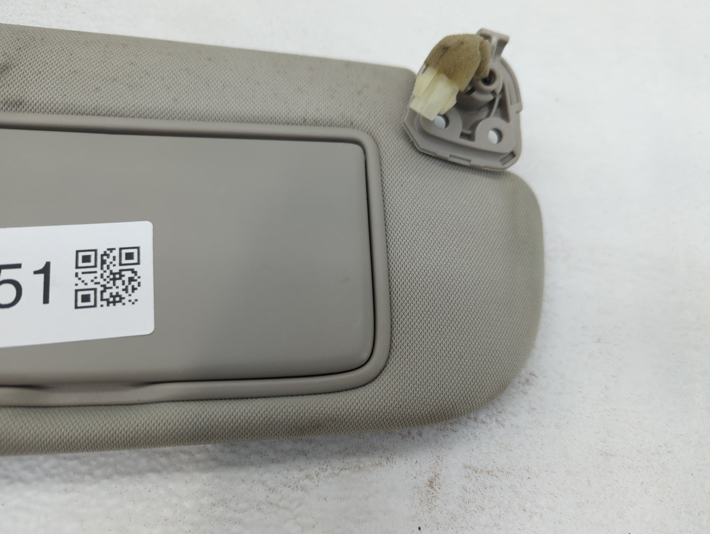 2014-2020 Infiniti Q50 Sun Visor Shade Replacement Passenger Right Mirror Fits Fits 2014 2015 2016 2017 2018 2019 2020 OEM U
