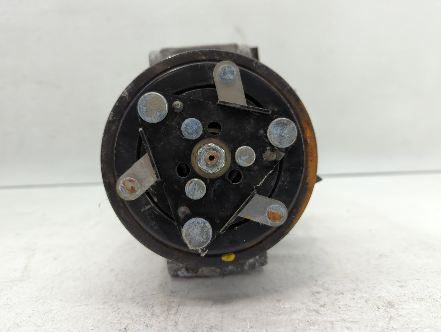 2016-2020 Infiniti Q50 Air Conditioning A/c Ac Compressor Oem - Oemusedautoparts1.com