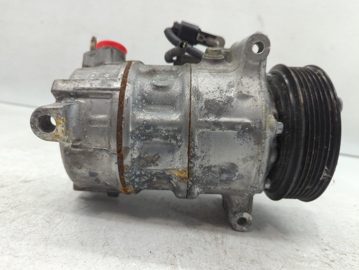 2016-2020 Infiniti Q50 Air Conditioning A/c Ac Compressor Oem - Oemusedautoparts1.com