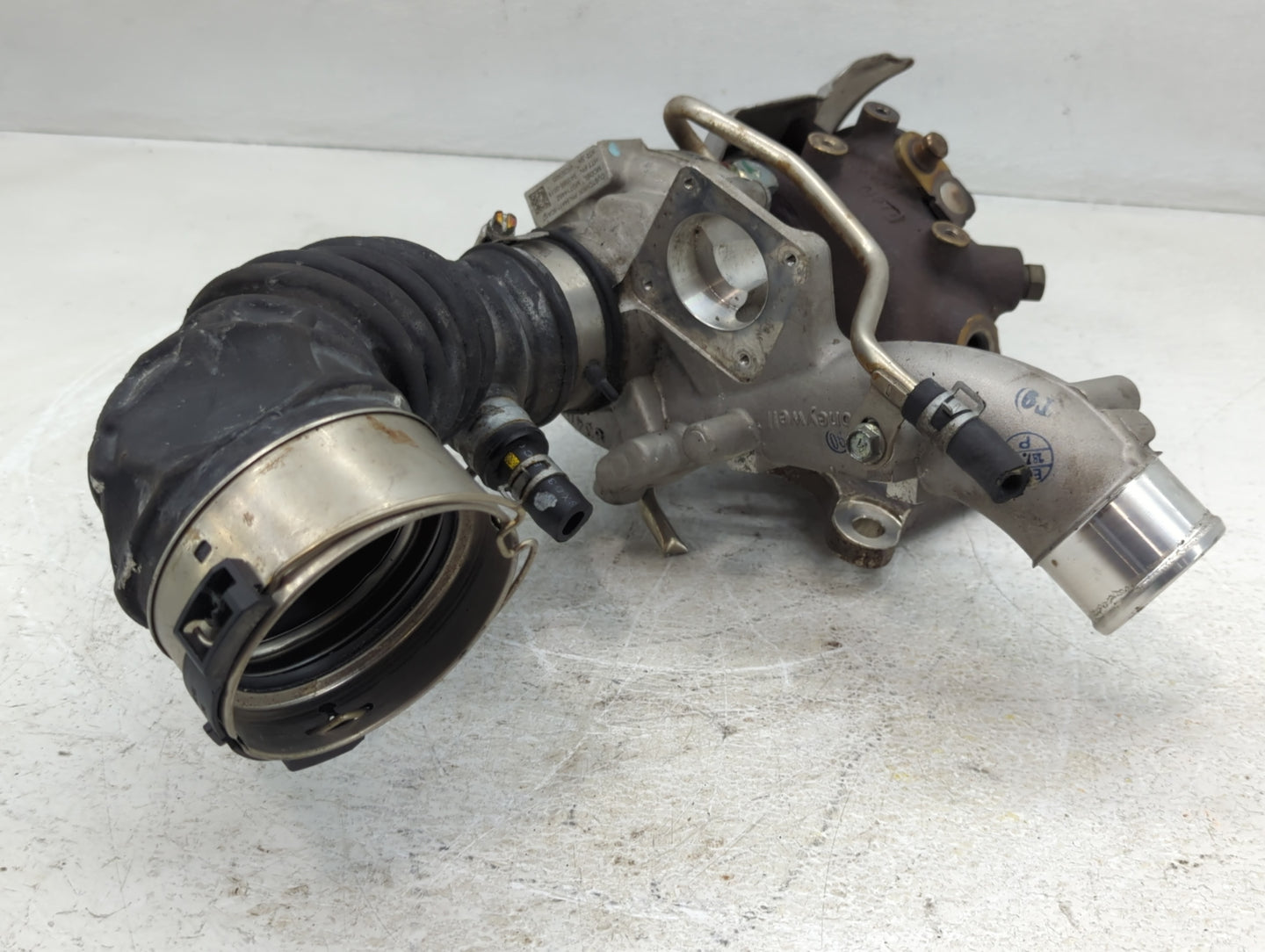 2016 Infiniti Q50 Turbocharger Turbo Charger Super Charger Supercharger - Oemusedautoparts1.com