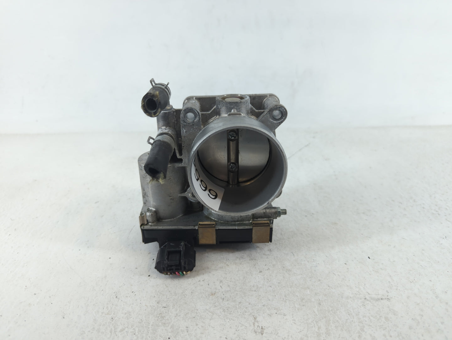 2016-2020 Infiniti Q50 Throttle Body P/N:REM60-52 8517 Fits Fits 2016 2017 2018 2019 2020 OEM Used Auto Parts - Oemusedautop