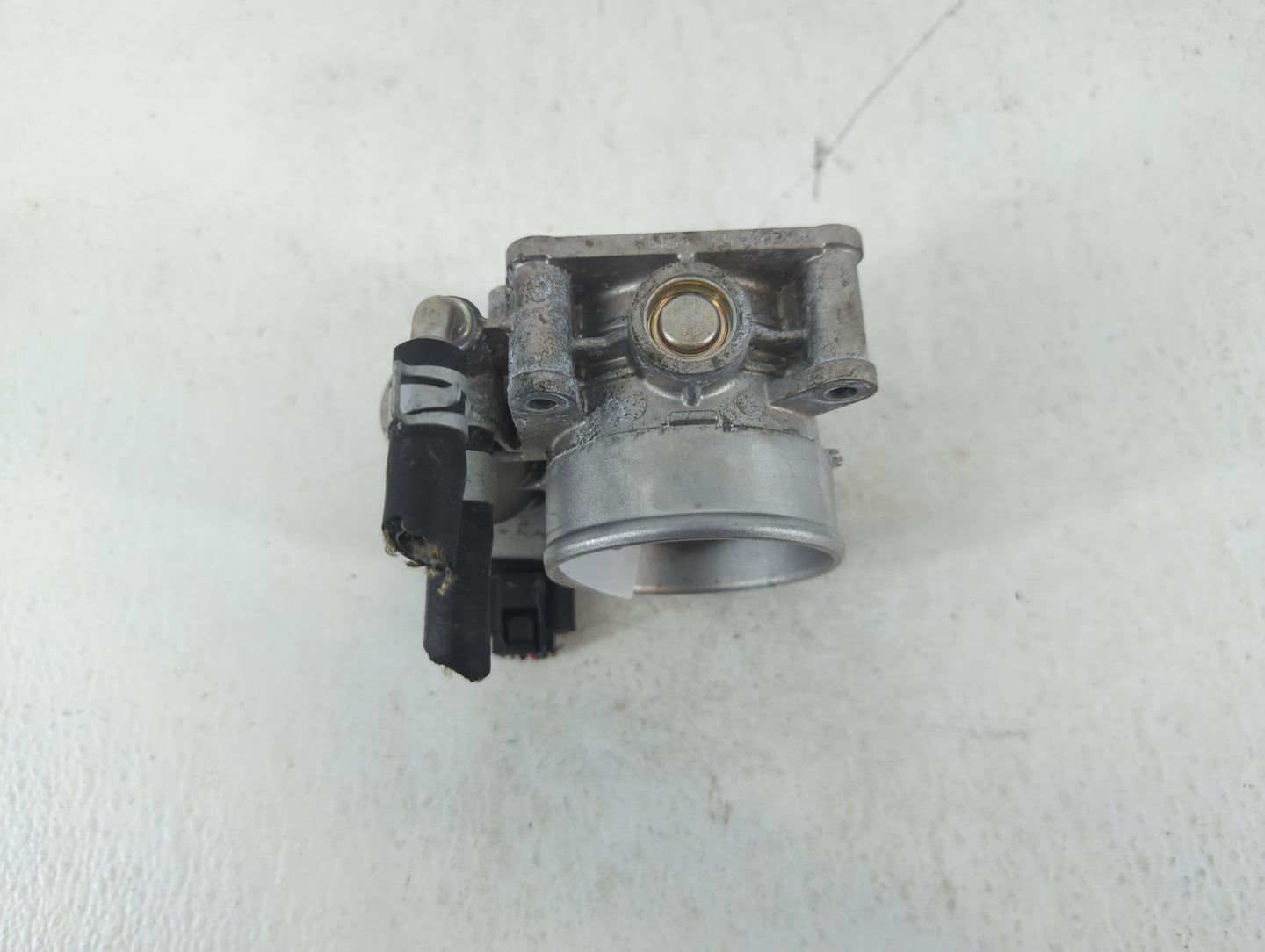 2016-2020 Infiniti Q50 Throttle Body P/N:REM60-52 8517 Fits Fits 2016 2017 2018 2019 2020 OEM Used Auto Parts - Oemusedautop