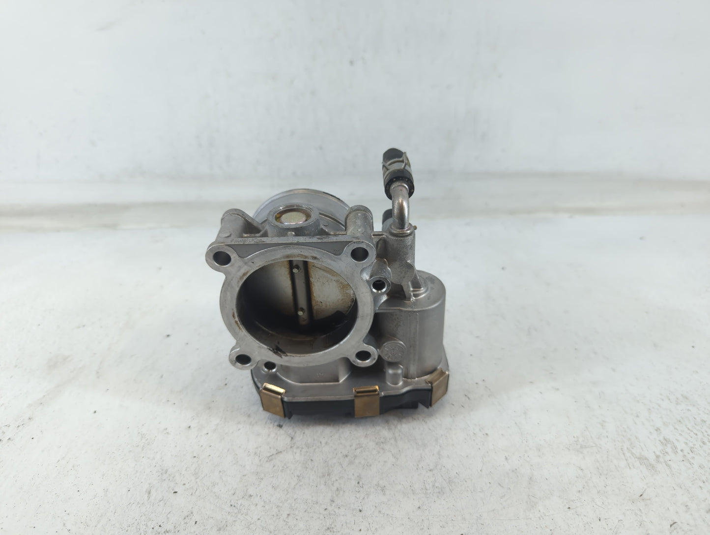 2016-2020 Infiniti Q50 Throttle Body P/N:RME60-52 Fits Fits 2016 2017 2018 2019 2020 OEM Used Auto Parts - Oemusedautoparts1