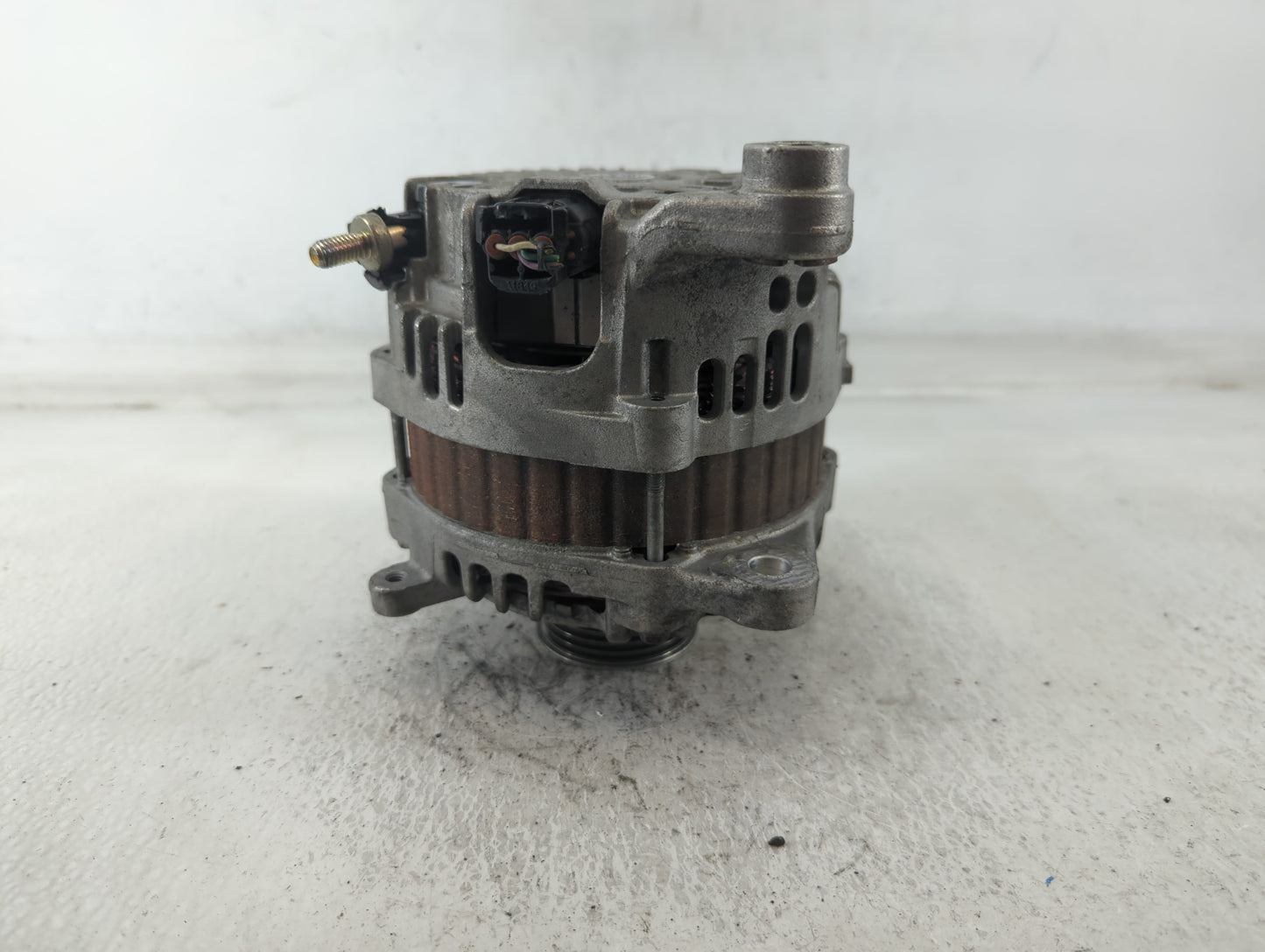 2016-2020 Infiniti Q50 Alternator Replacement Generator Charging Assembly Engine OEM P/N:23100 4HK6A Fits OEM Used Auto Part