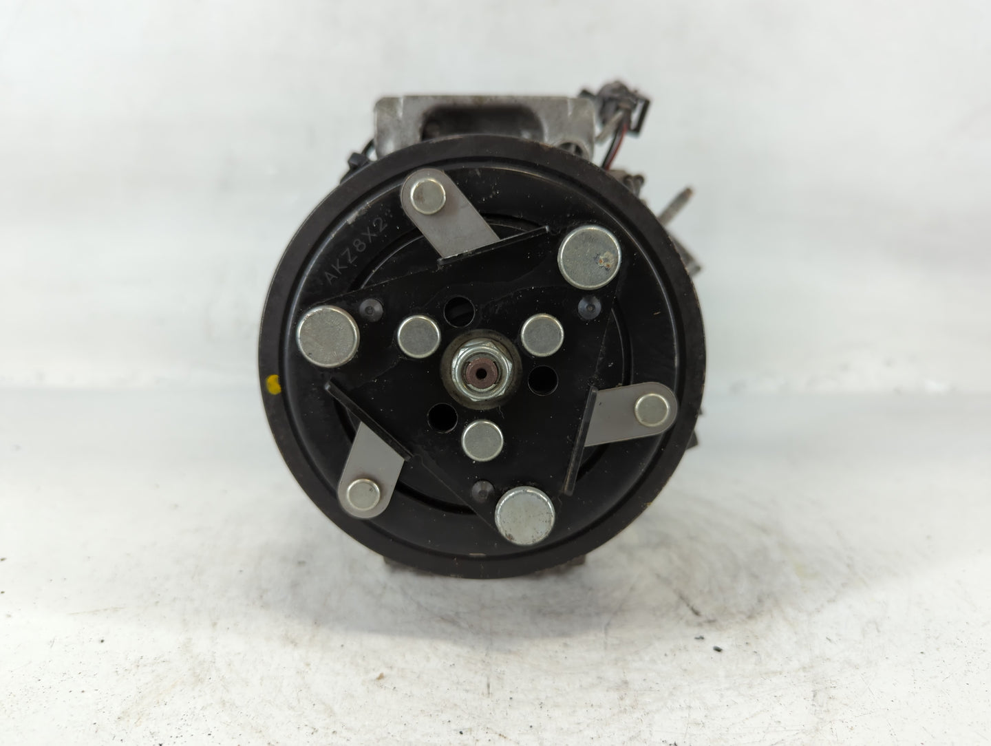 2016-2020 Infiniti Q50 Air Conditioning A/c Ac Compressor Oem - Oemusedautoparts1.com