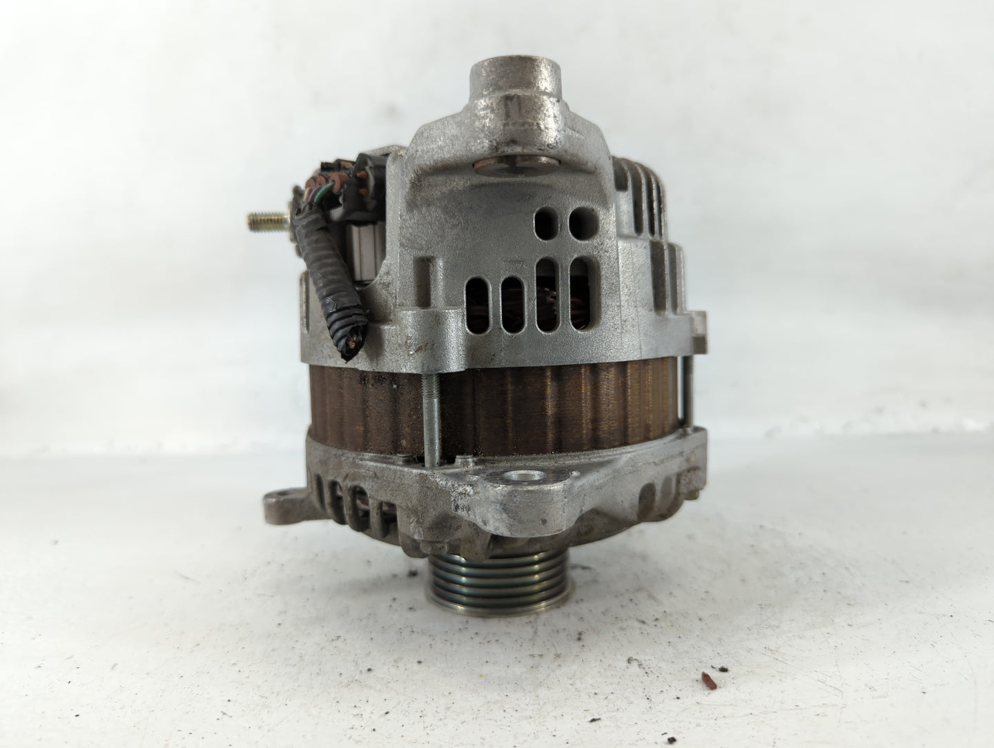 2016-2020 Infiniti Q50 Alternator Replacement Generator Charging Assembly Engine OEM P/N:23100 4HK6A Fits OEM Used Auto Part