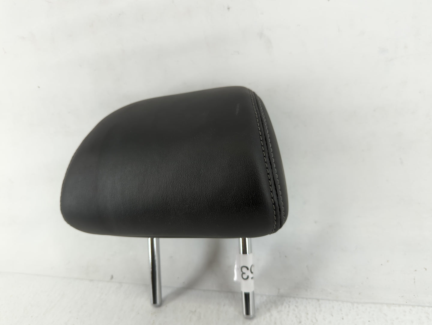 2019-2020 Infiniti Q50 Headrest Head Rest Rear Center Seat Fits Fits 2019 2020 OEM Used Auto Parts - Oemusedautoparts1.com
