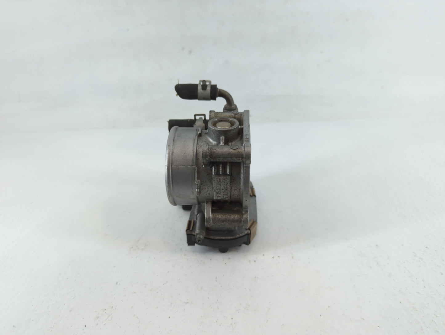 2016-2020 Infiniti Q50 Throttle Body P/N:5Y23 RME60-52 Fits Fits 2016 2017 2018 2019 2020 OEM Used Auto Parts - Oemusedautop