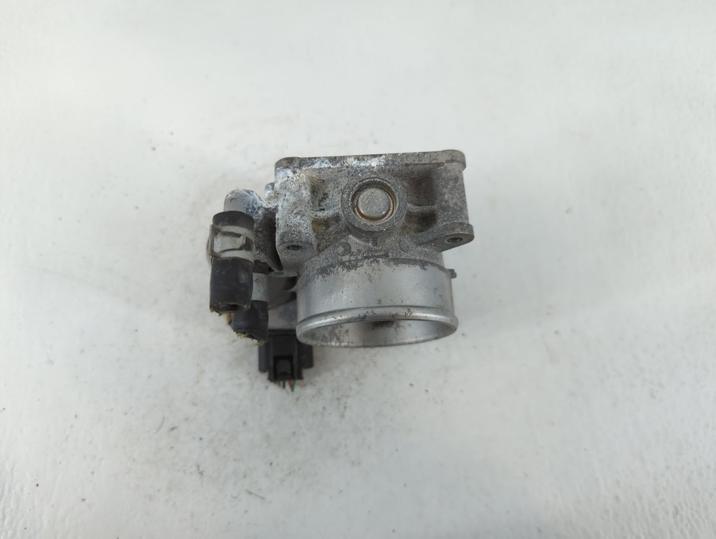 2016-2020 Infiniti Q50 Throttle Body P/N:RME60 Fits Fits 2016 2017 2018 2019 2020 OEM Used Auto Parts - Oemusedautoparts1.co