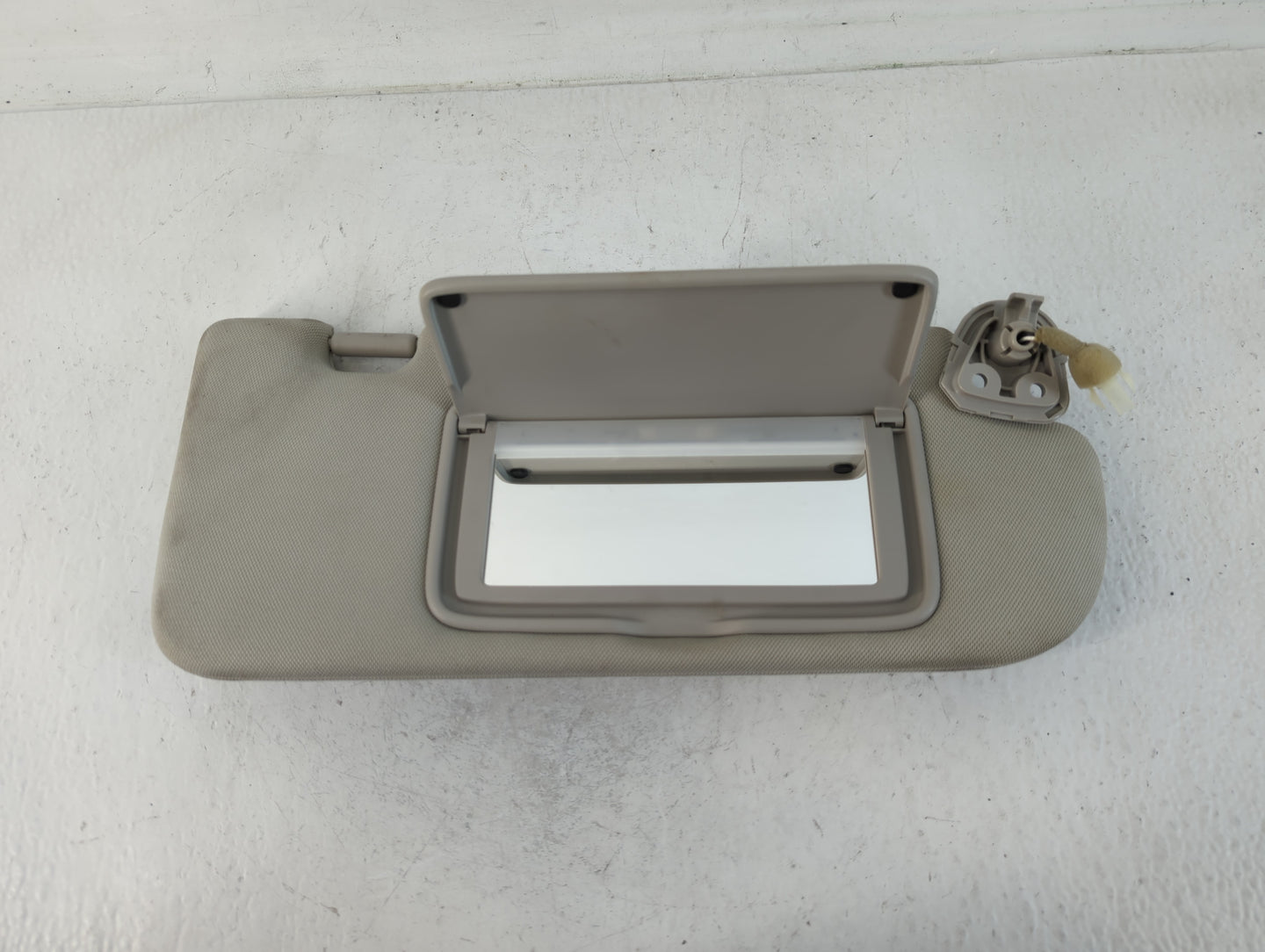2014-2020 Infiniti Q50 Sun Visor Shade Replacement Passenger Right Mirror Fits Fits 2014 2015 2016 2017 2018 2019 2020 OEM U