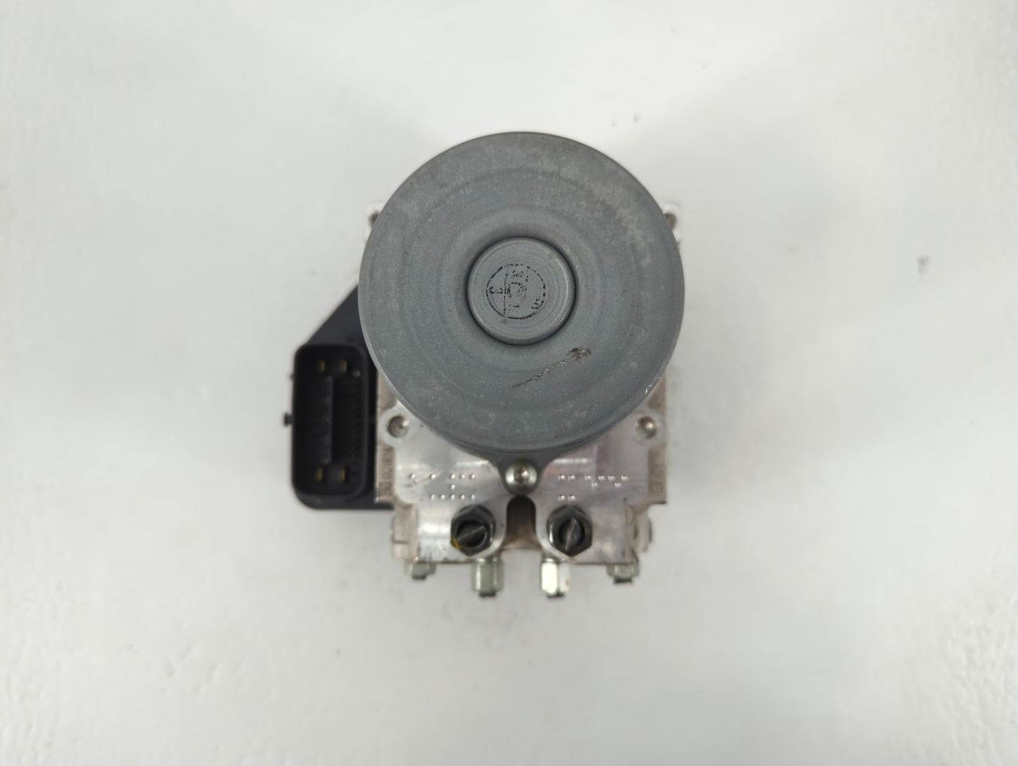 2018-2019 Infiniti Q50 ABS Pump Control Module Replacement P/N:47660 4GW0A Fits Fits 2018 2019 OEM Used Auto Parts - Oemused