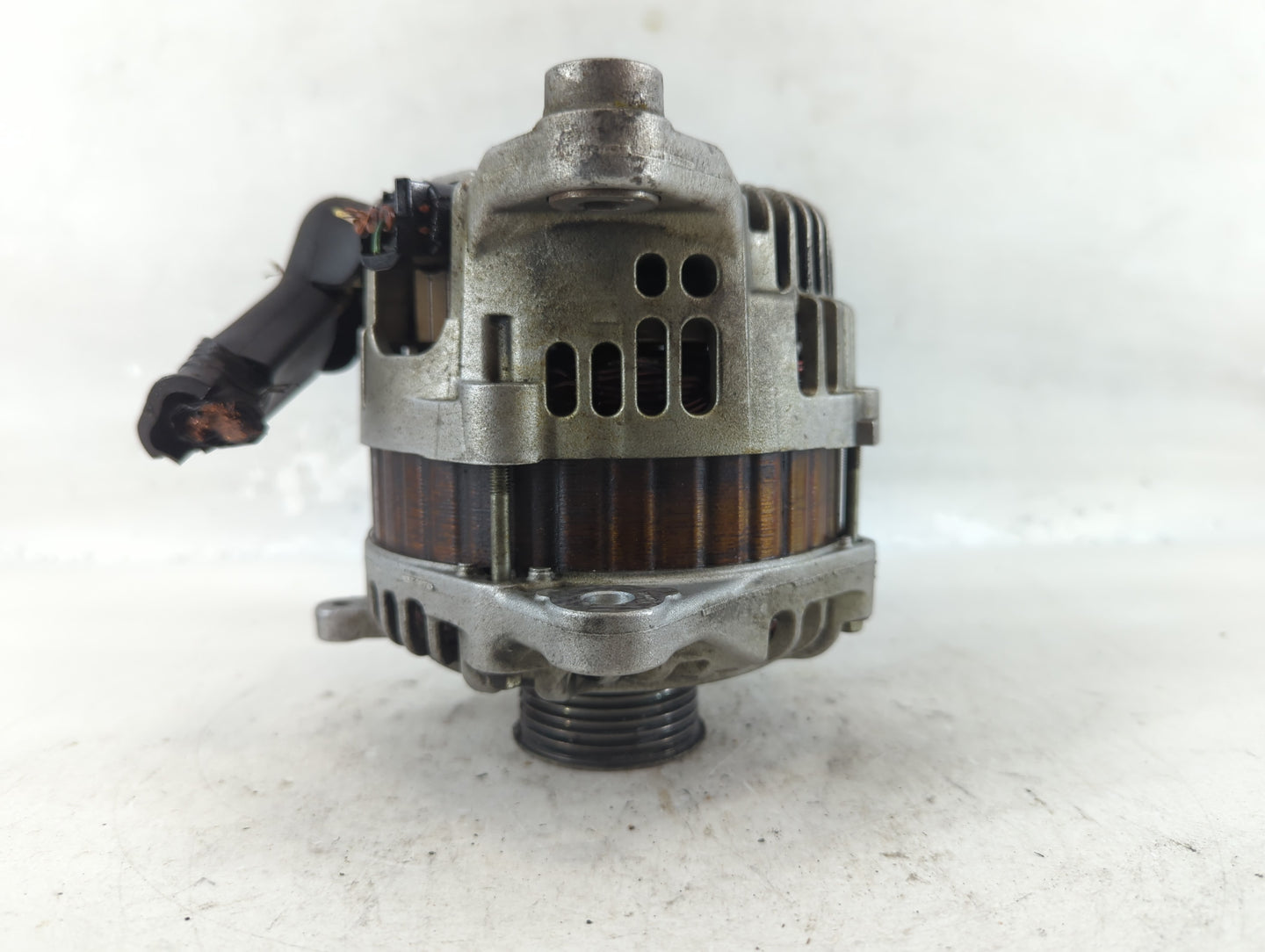 2016-2020 Infiniti Q50 Alternator Replacement Generator Charging Assembly Engine OEM P/N:23100 4HK6A Fits OEM Used Auto Part