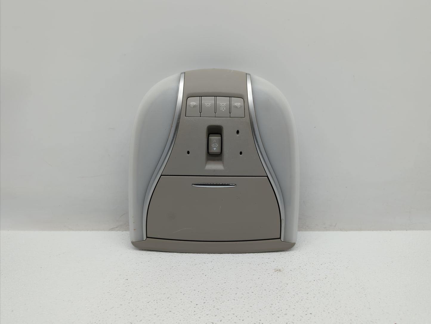 2019 Infiniti Q60 Overhead Console W/rear Climate Control - Oemusedautoparts1.com