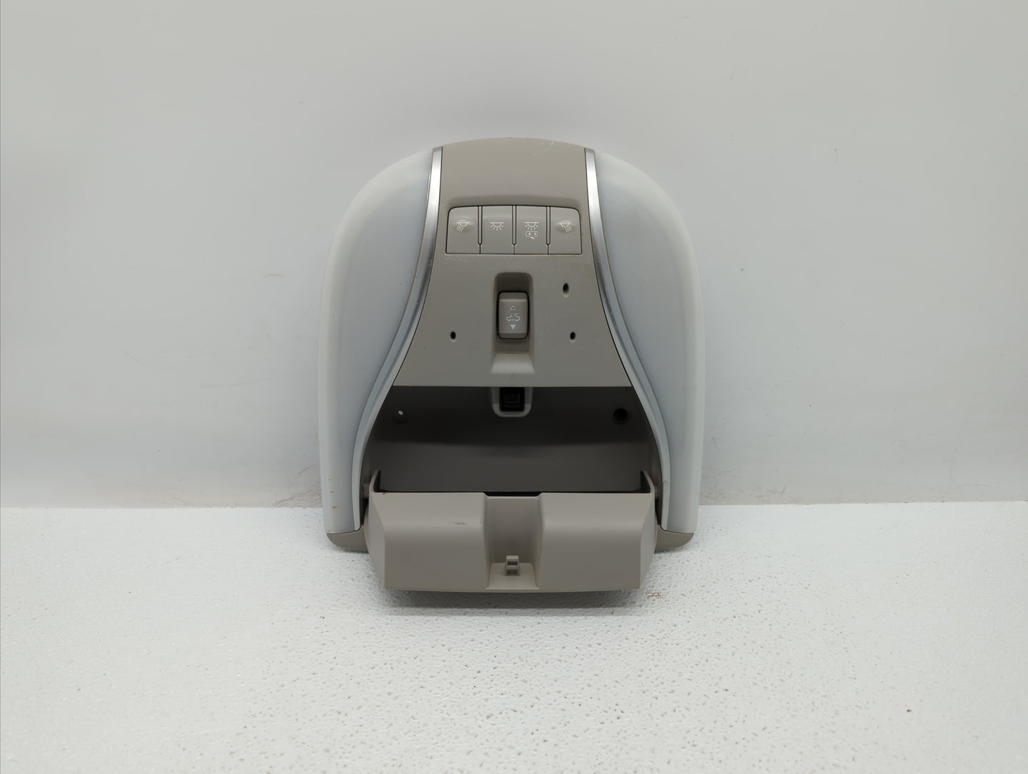 2019 Infiniti Q60 Overhead Console W/rear Climate Control - Oemusedautoparts1.com