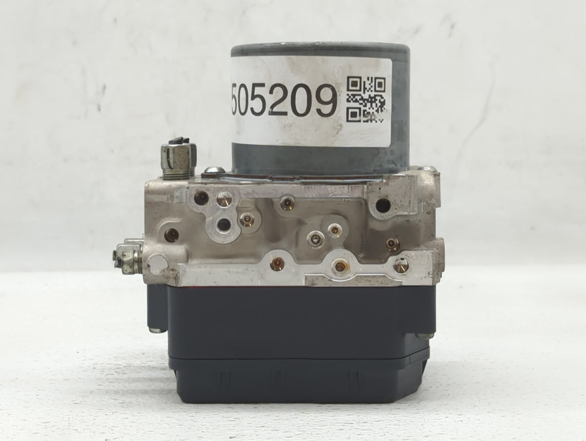 2018-2020 Infiniti Q60 Anti-Lock Brake ABS Pump Module Actuator OEM Fits Fits 2018 2019 2020 OEM Used Auto Parts - Oemusedau