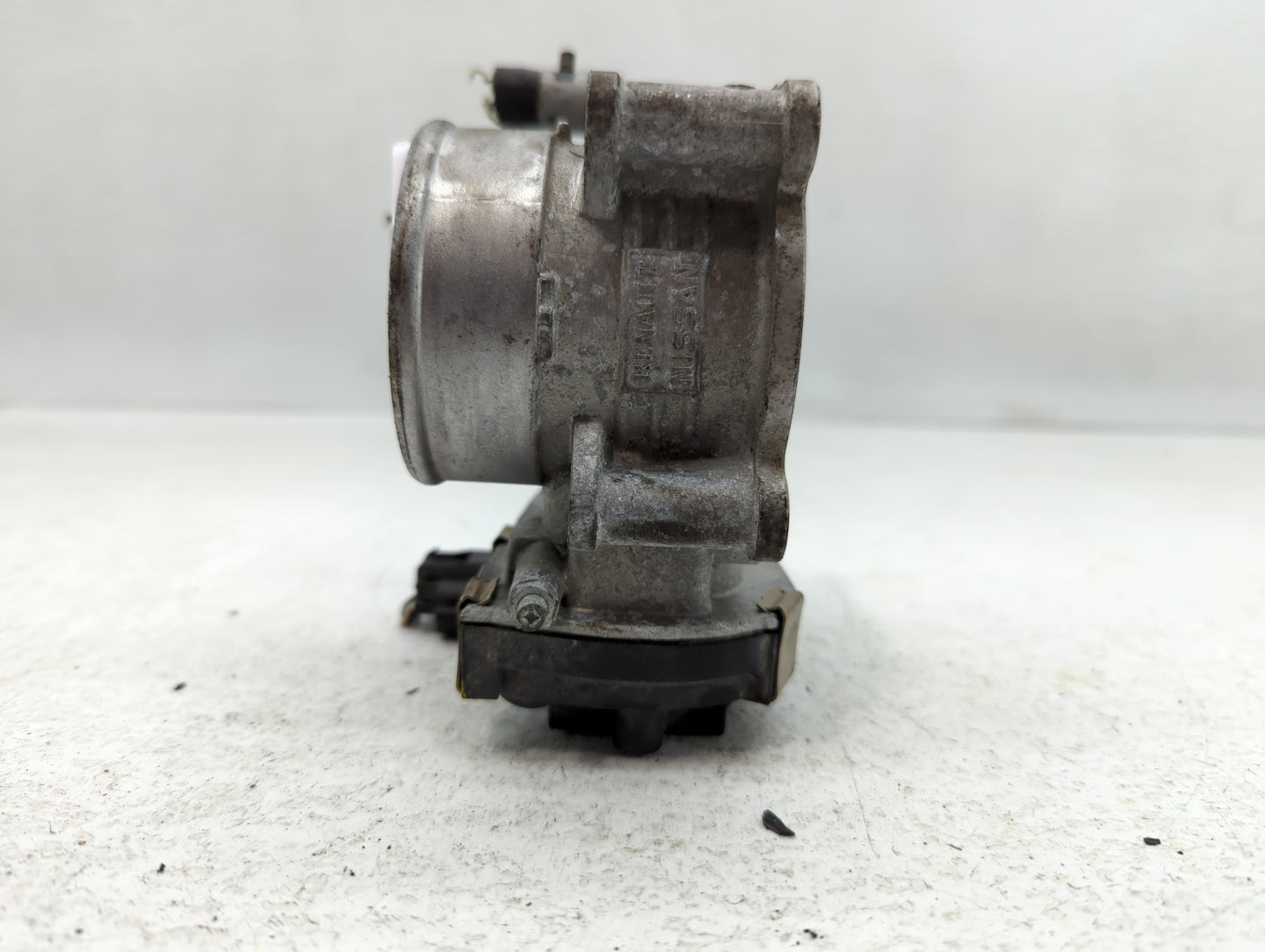 2017-2020 Infiniti Q60 Throttle Body P/N:RME60 52 Fits Fits 2016 2017 2018 2019 2020 OEM Used Auto Parts - Oemusedautoparts1