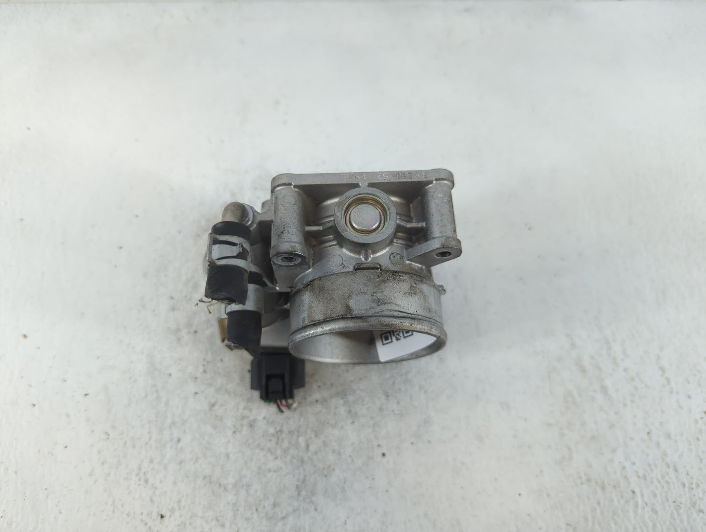 2017-2020 Infiniti Q60 Throttle Body P/N:8928 RME60-52 Fits Fits 2016 2017 2018 2019 2020 OEM Used Auto Parts - Oemusedautop