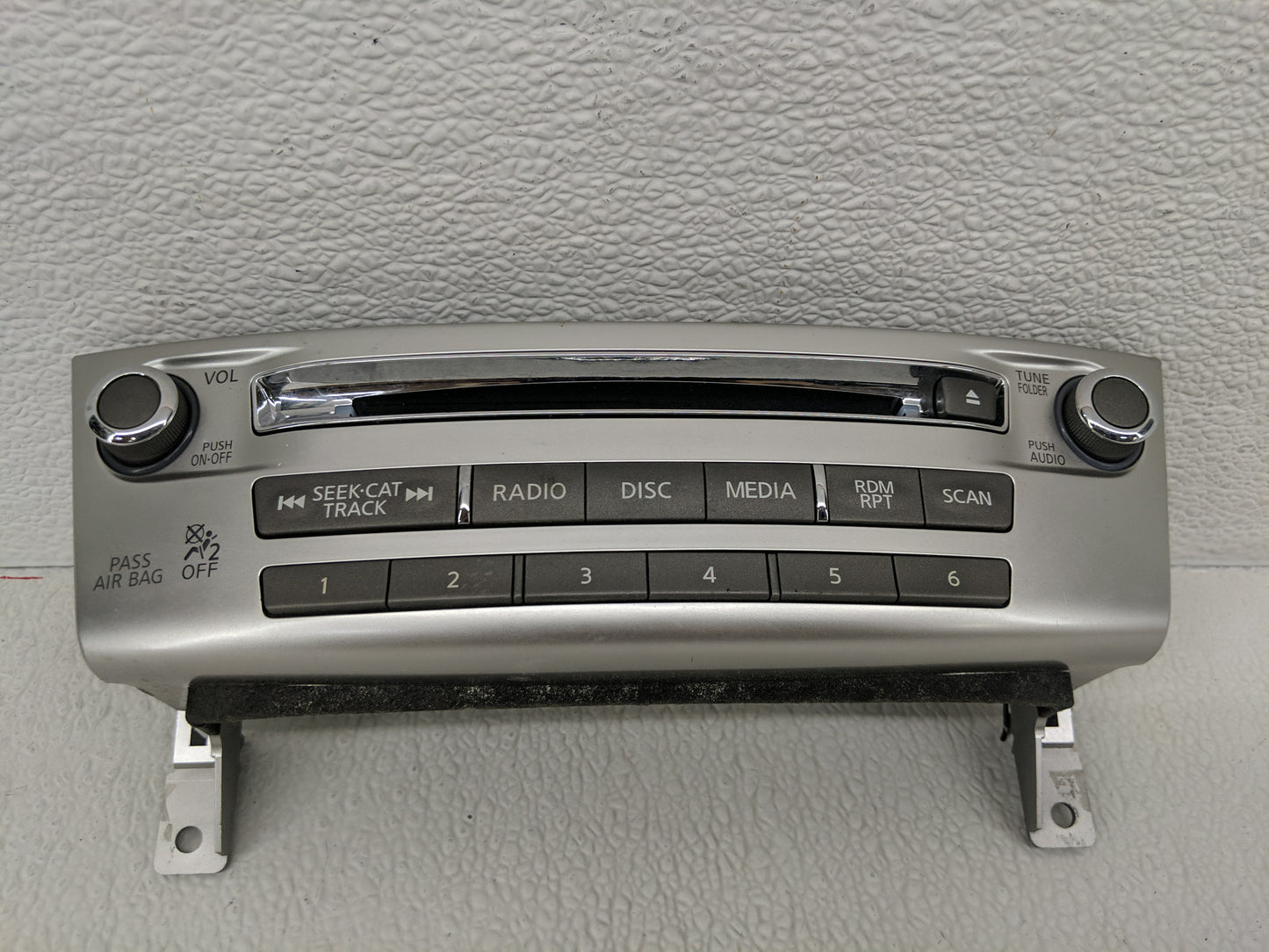 2018-2019 Infiniti Q70 Radio AM FM Cd Player Receiver Replacement P/N:253915UV0B 2591A 1MA5C Fits Fits 2018 2019 OEM Used Au