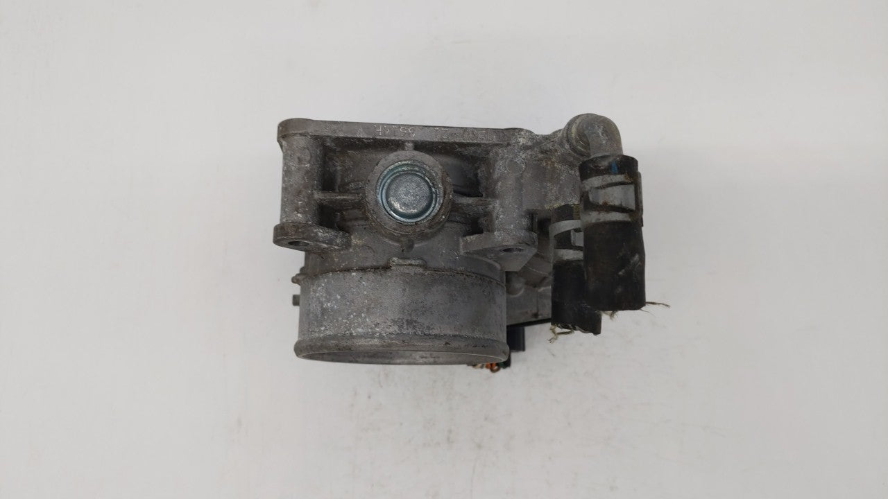 2014-2019 Infiniti Q70 Throttle Body P/N:526-01 RME75 Fits OEM Used Auto Parts - Oemusedautoparts1.com