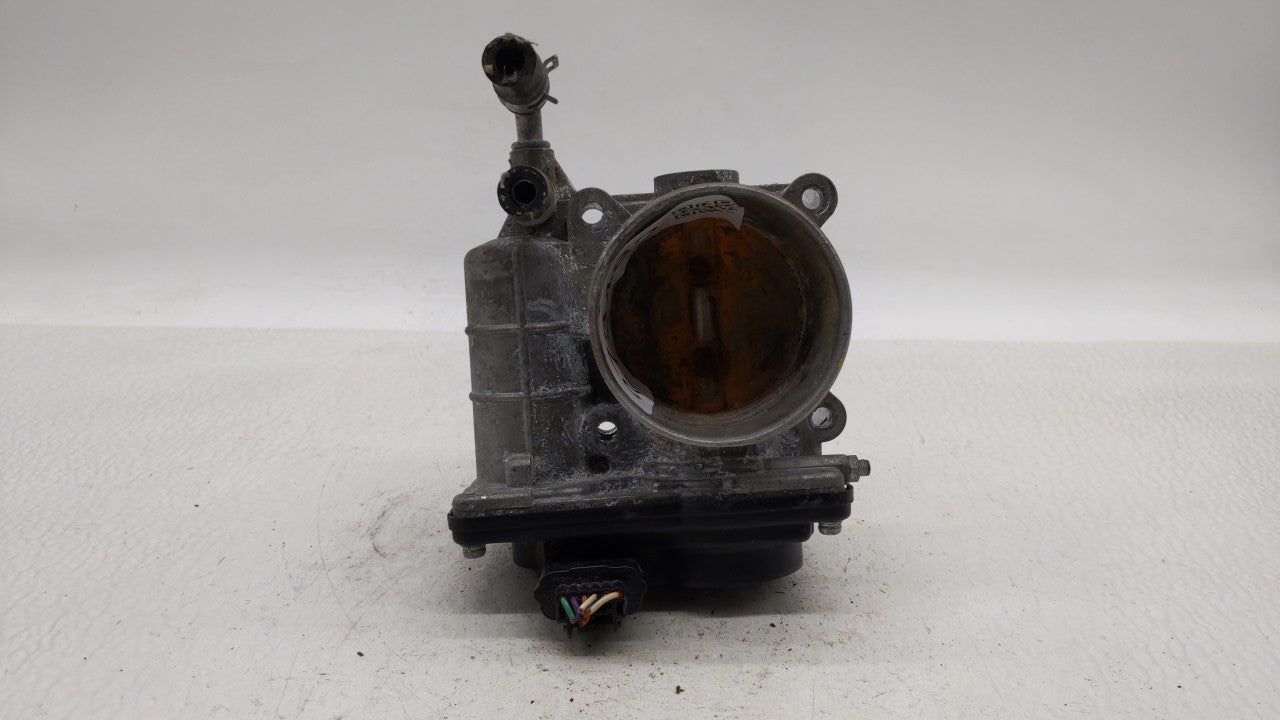 2014-2019 Infiniti Q70 Throttle Body P/N:526-01 RME75 Fits OEM Used Auto Parts - Oemusedautoparts1.com