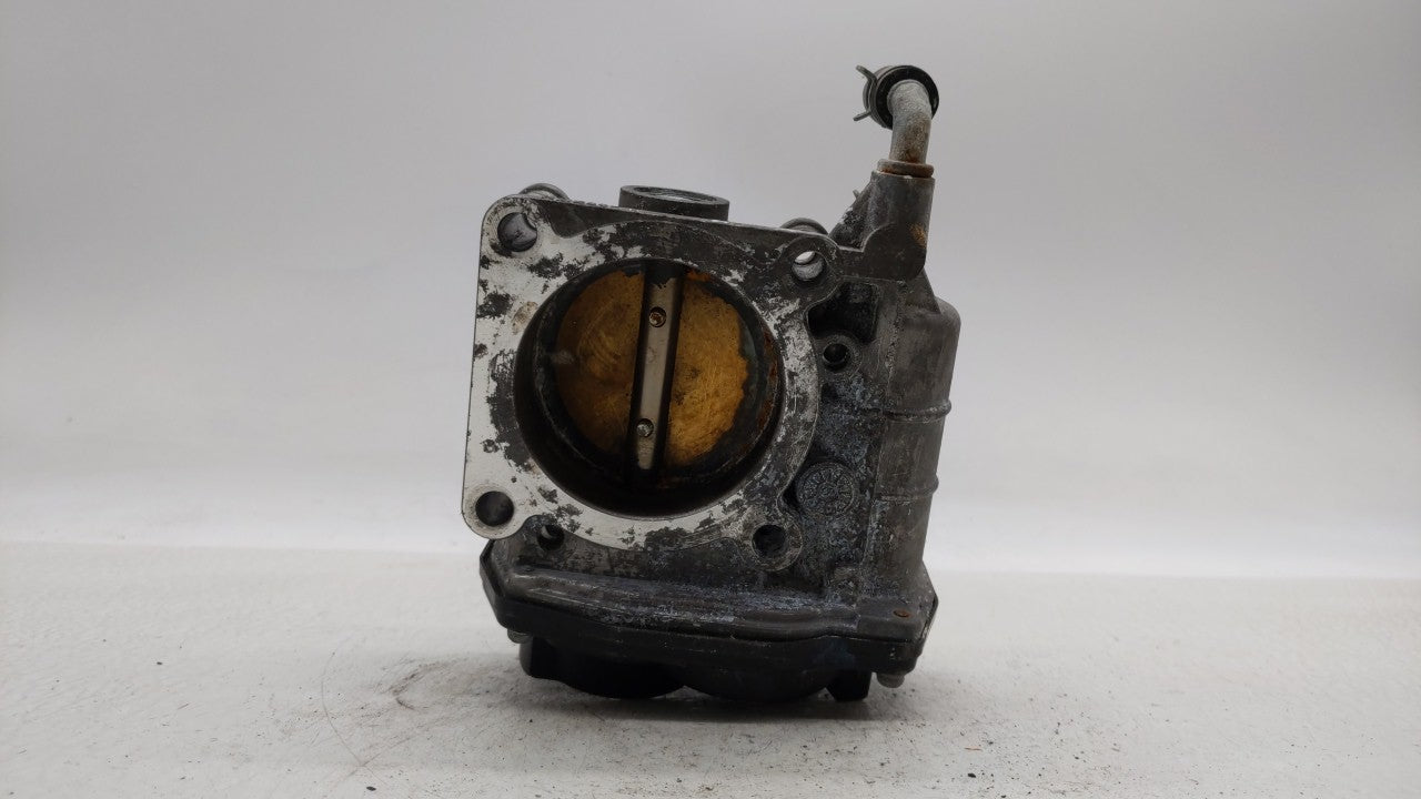 2014-2019 Infiniti Q70 Throttle Body P/N:526-01 RME75 Fits OEM Used Auto Parts - Oemusedautoparts1.com