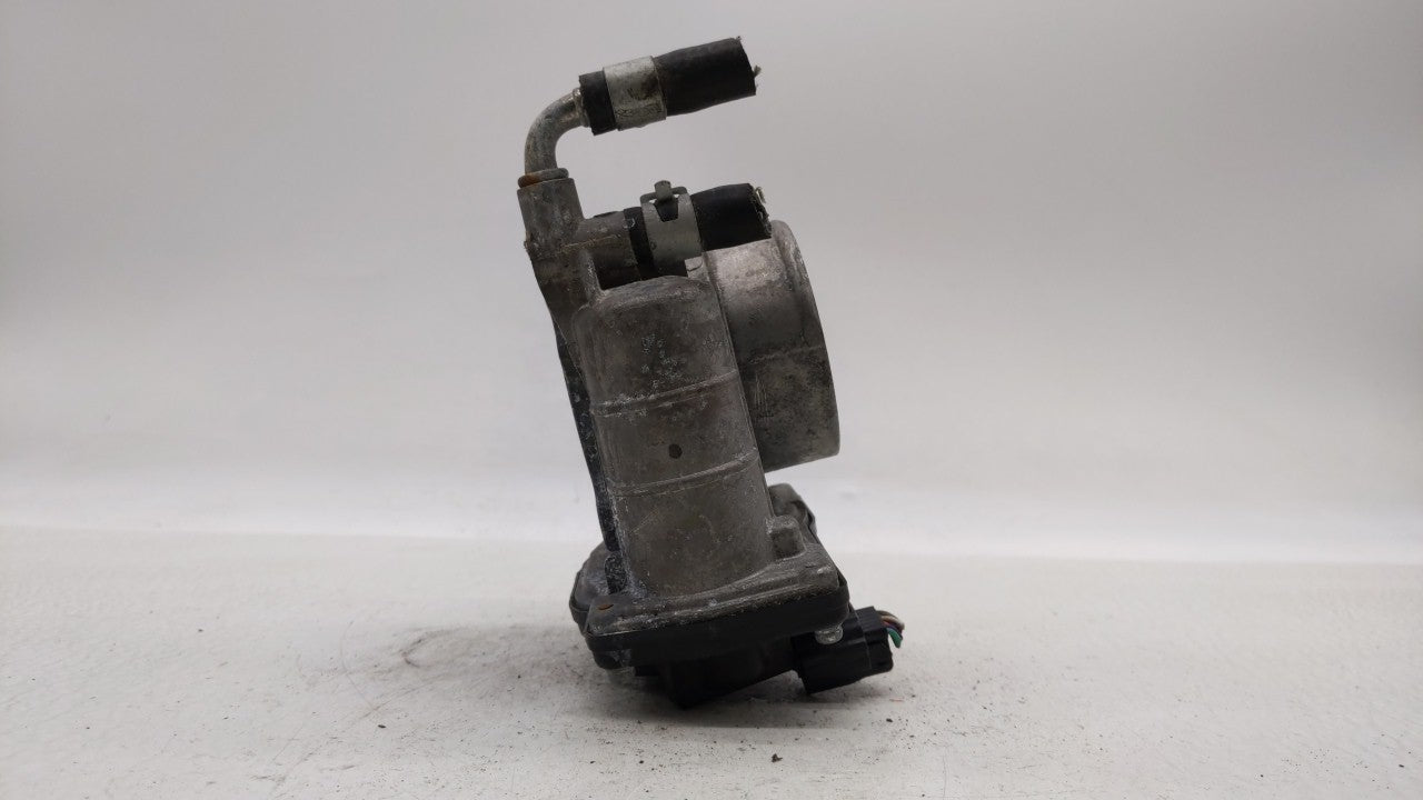 2014-2019 Infiniti Q70 Throttle Body P/N:526-01 RME75 Fits OEM Used Auto Parts - Oemusedautoparts1.com
