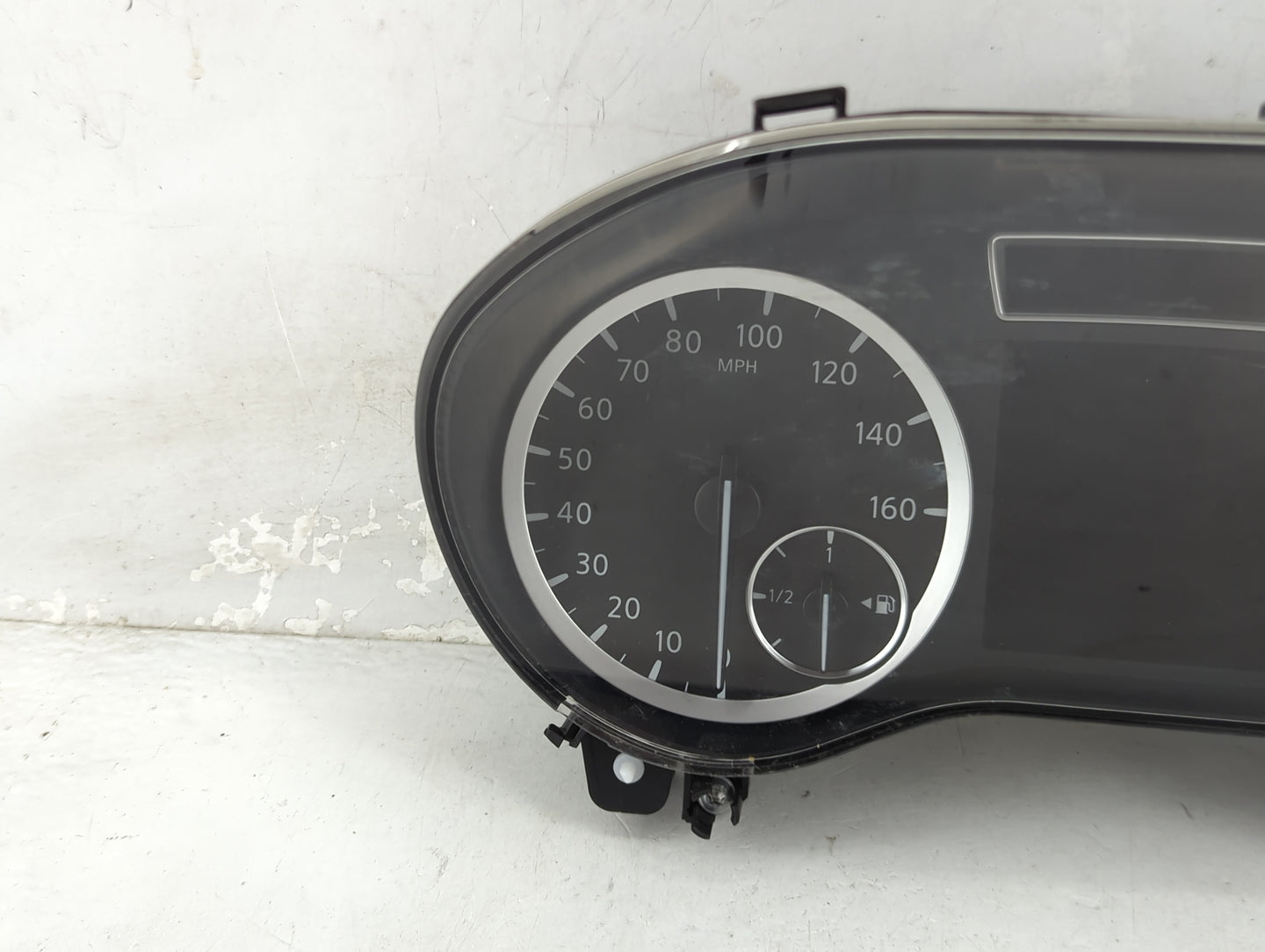 2019 Infiniti Qx30 Instrument Cluster Speedometer Gauges P/N:A0919001902 0263733054, A0919010201, A0919021101 Miles: Fits OE