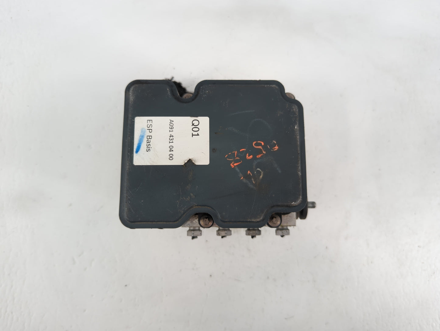 2017-2019 Infiniti Qx30 ABS Pump Control Module Replacement P/N:269784 A091 431 04 00 Fits Fits 2017 2018 2019 OEM Used Auto