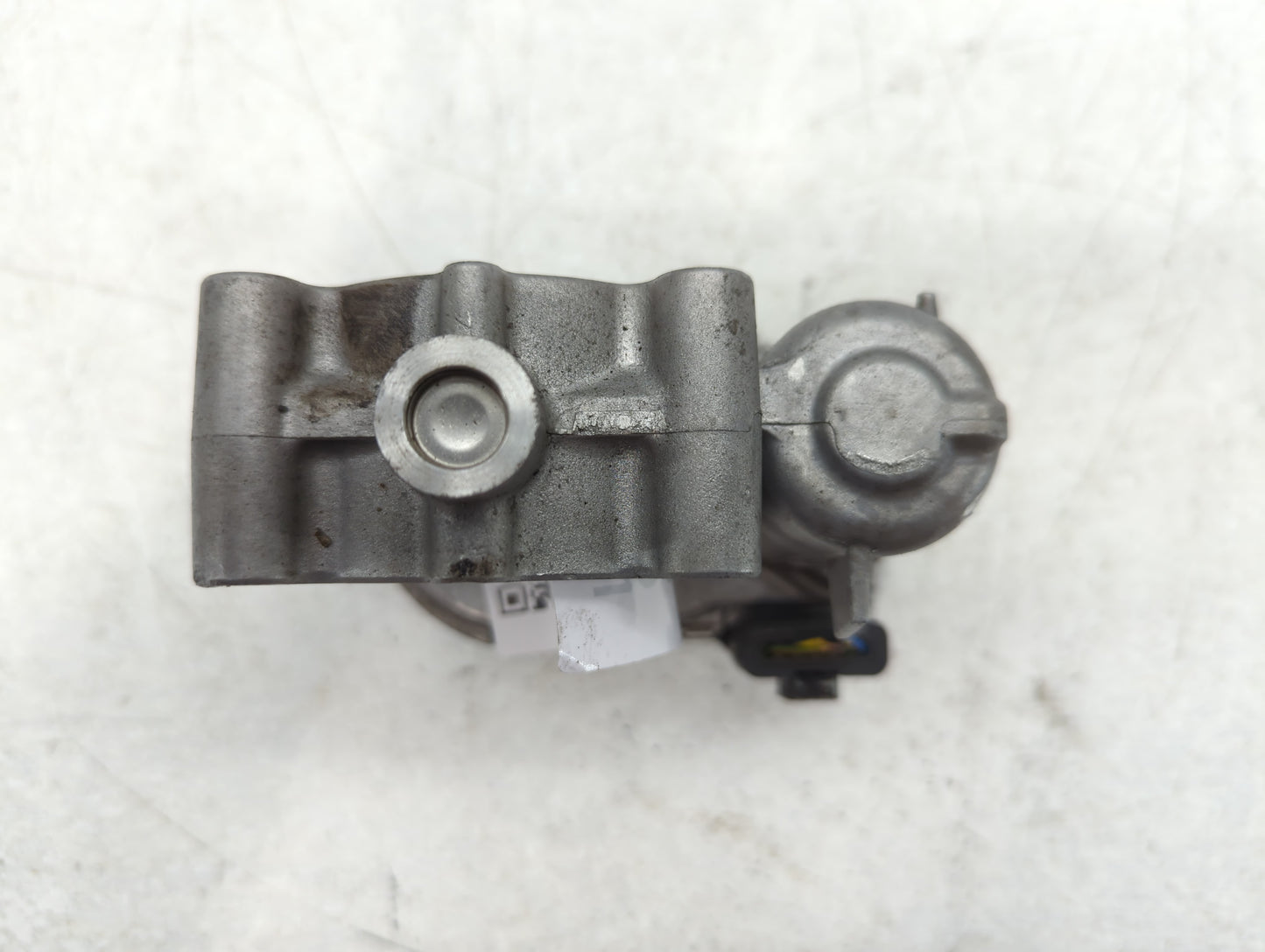 2017-2019 Infiniti Qx30 Throttle Body P/N:0 280 750 541 A 270 141 00 25 Fits Fits 2016 2017 2018 2019 OEM Used Auto Parts - 