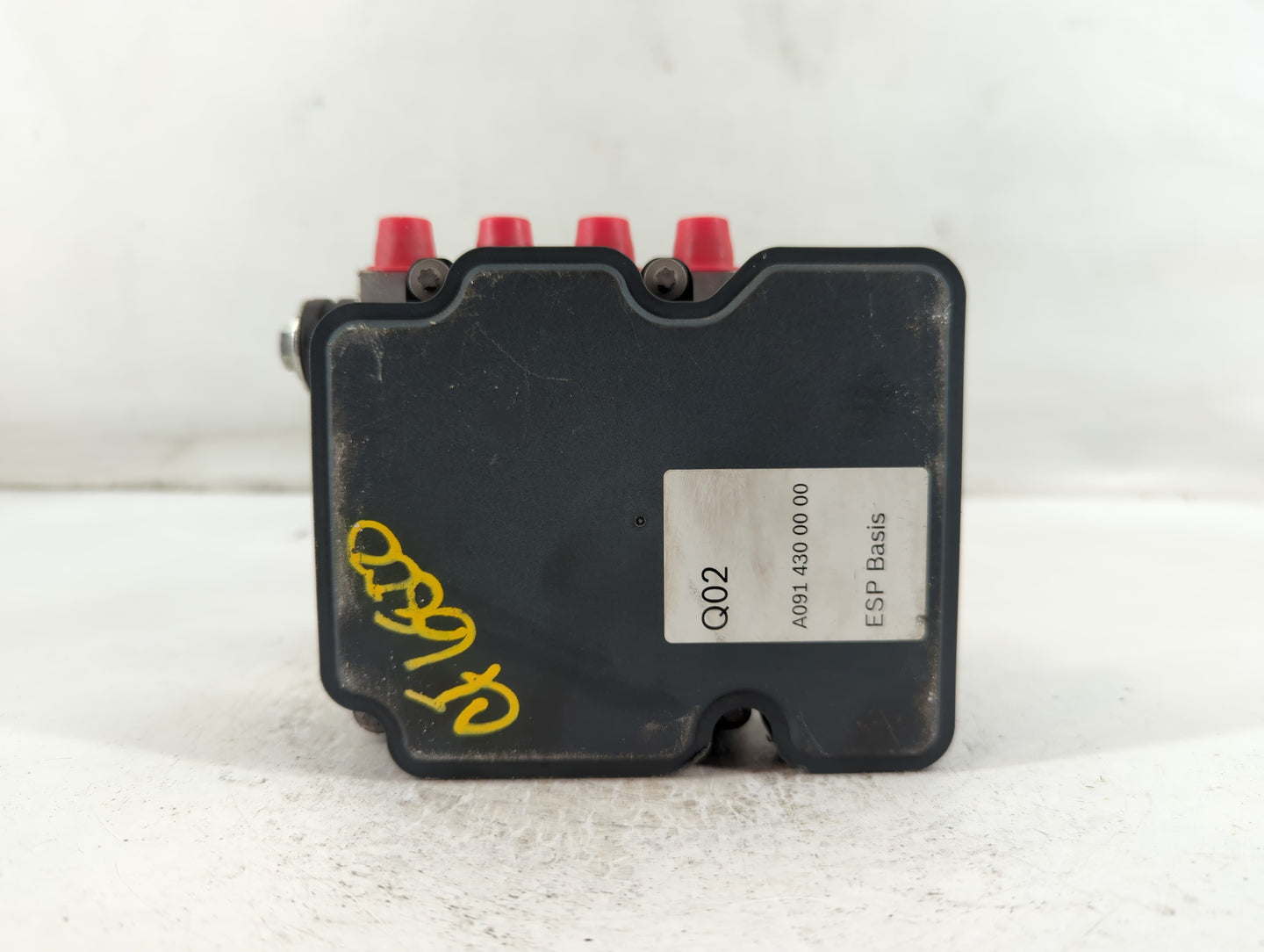 2017-2019 Infiniti Qx30 ABS Pump Control Module Replacement P/N:269 784 Fits Fits 2017 2018 2019 OEM Used Auto Parts - Oemus
