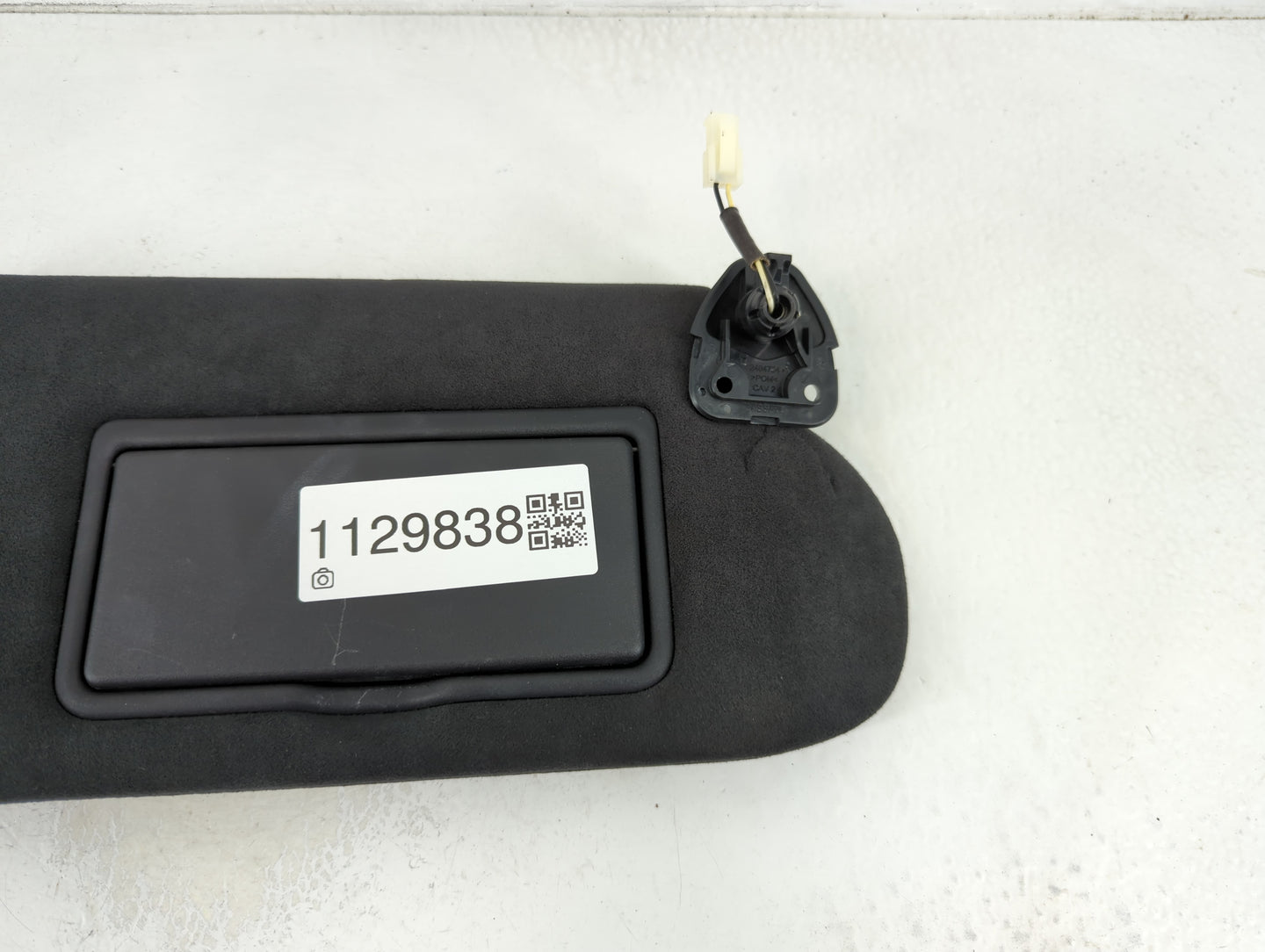 2019-2020 Infiniti Qx50 Sun Visor Shade Replacement Passenger Right Mirror Fits Fits 2019 2020 OEM Used Auto Parts - Oemused