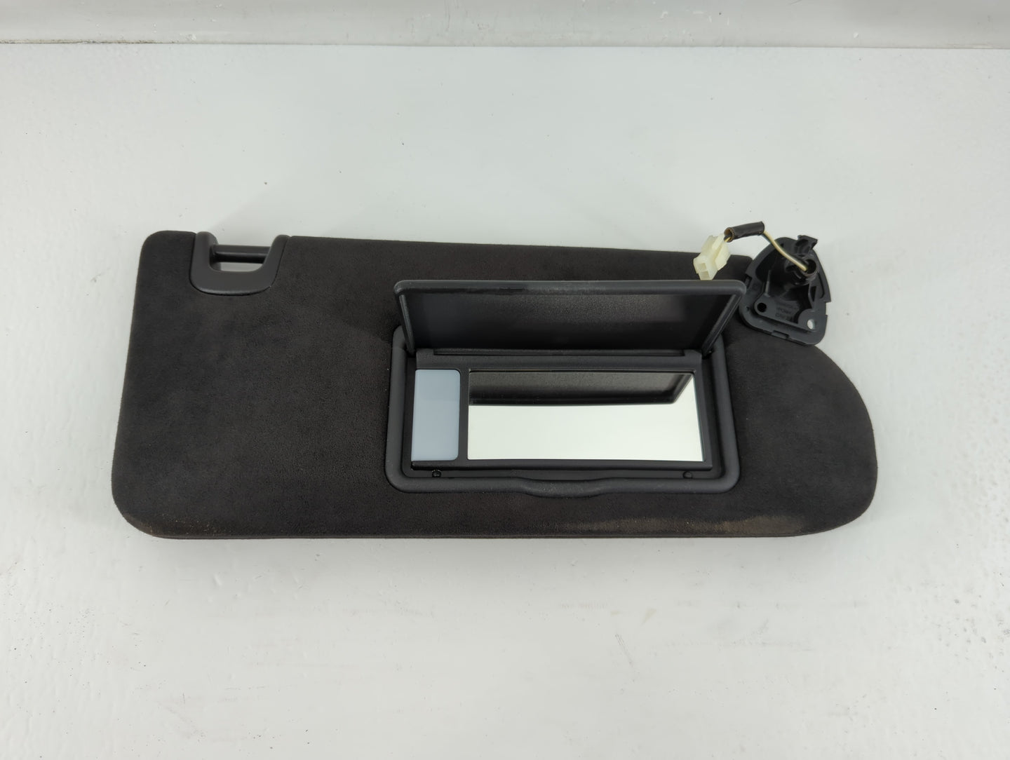 2019-2020 Infiniti Qx50 Sun Visor Shade Replacement Passenger Right Mirror Fits Fits 2019 2020 OEM Used Auto Parts - Oemused